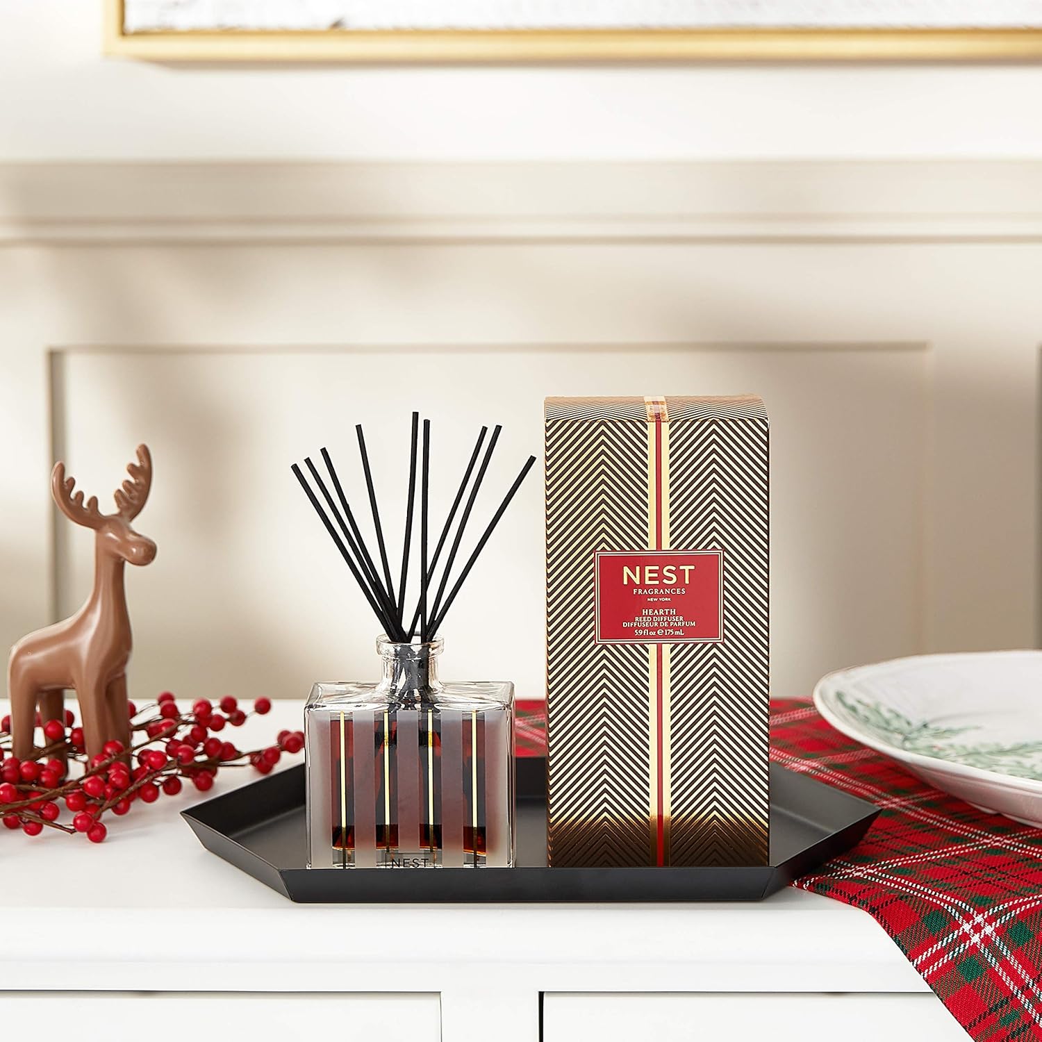 NEST New York Reed Diffuser, Hearth - 5.9 fl oz - Fragrance for Up to 90 Days - Reusable, Refillable Glass Holder - Includes 8 All-Natural Reed Sticks - Flame Free - Image 2