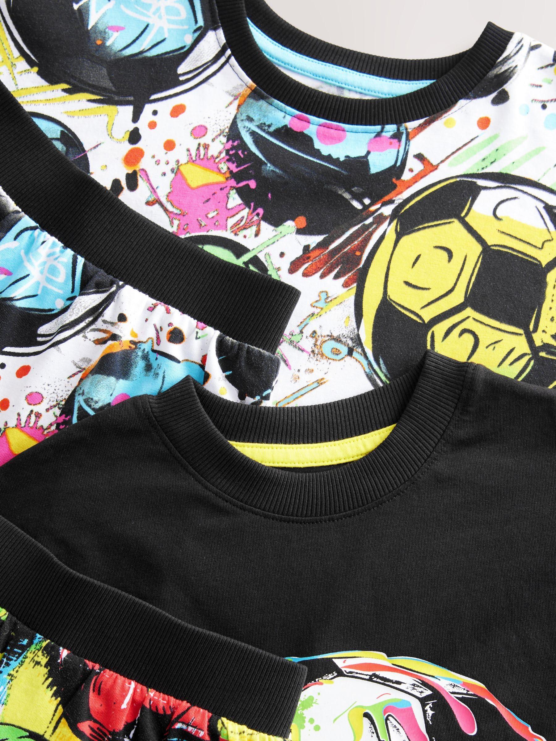 NEXT Niños Futbol Pack de 2 Pijamas con Pantalones Cortos 100% algodón