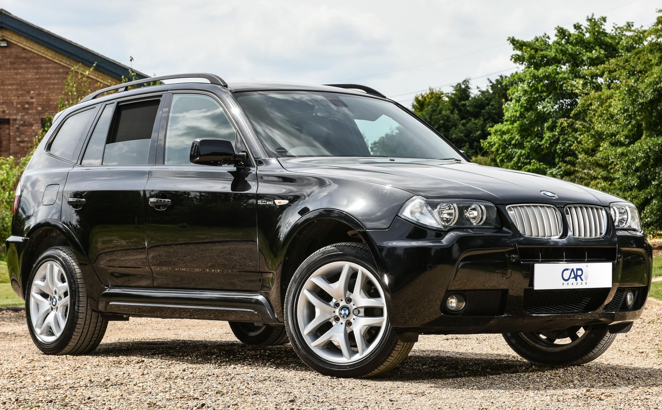 Zestaw osłon samochodowych kompatybilnych z BMW X3 E83 2003-2010 (6-częściowy)