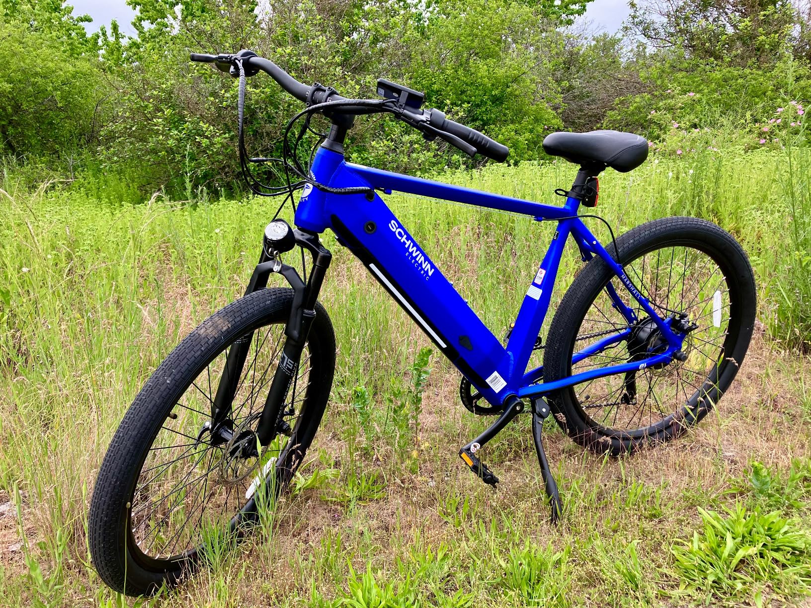 75/mo Finance Schwinn Marshall Electric Hybrid Bike for Adults, Step