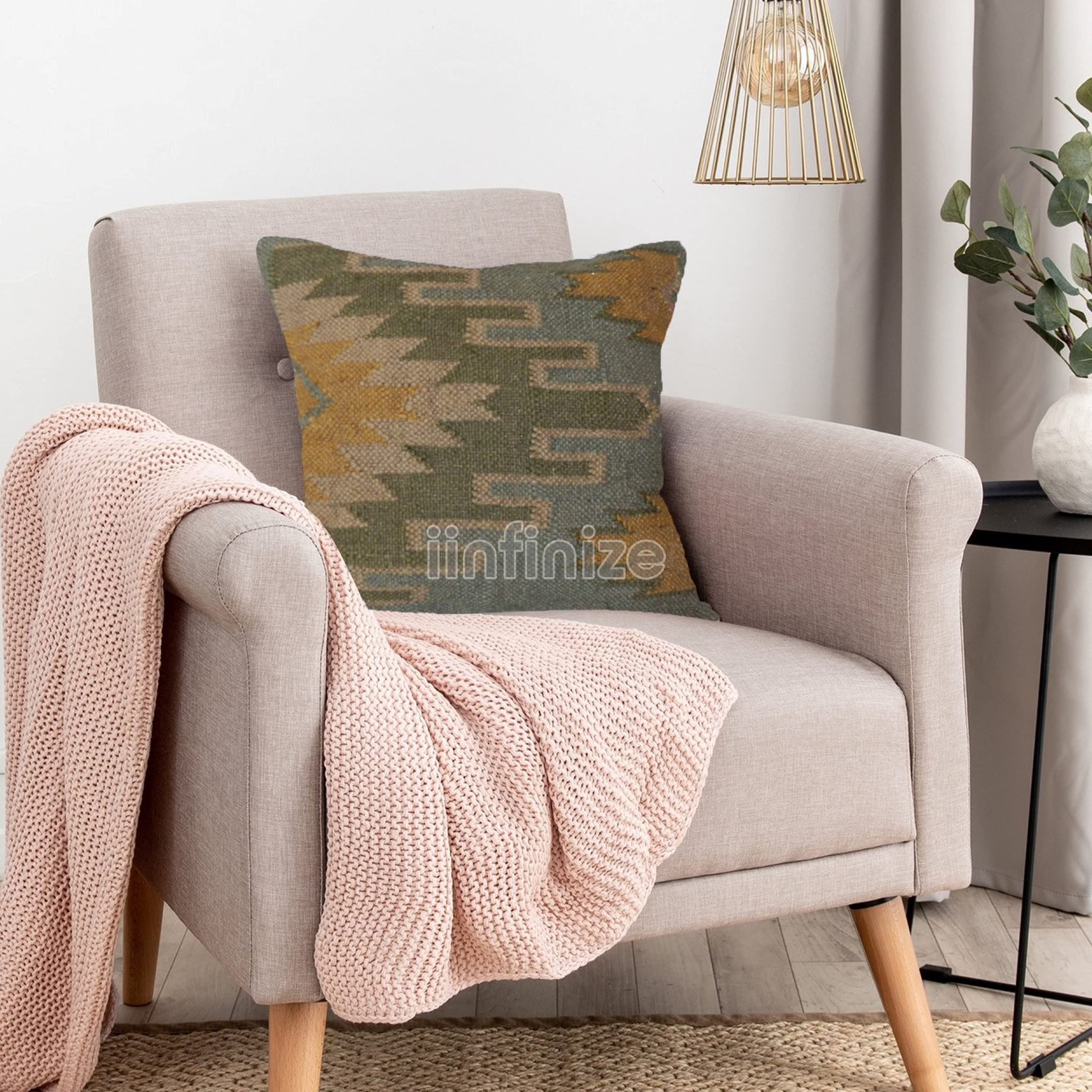 Housse Kelim pour coussin usé motif turc fait main rénovation canapé
