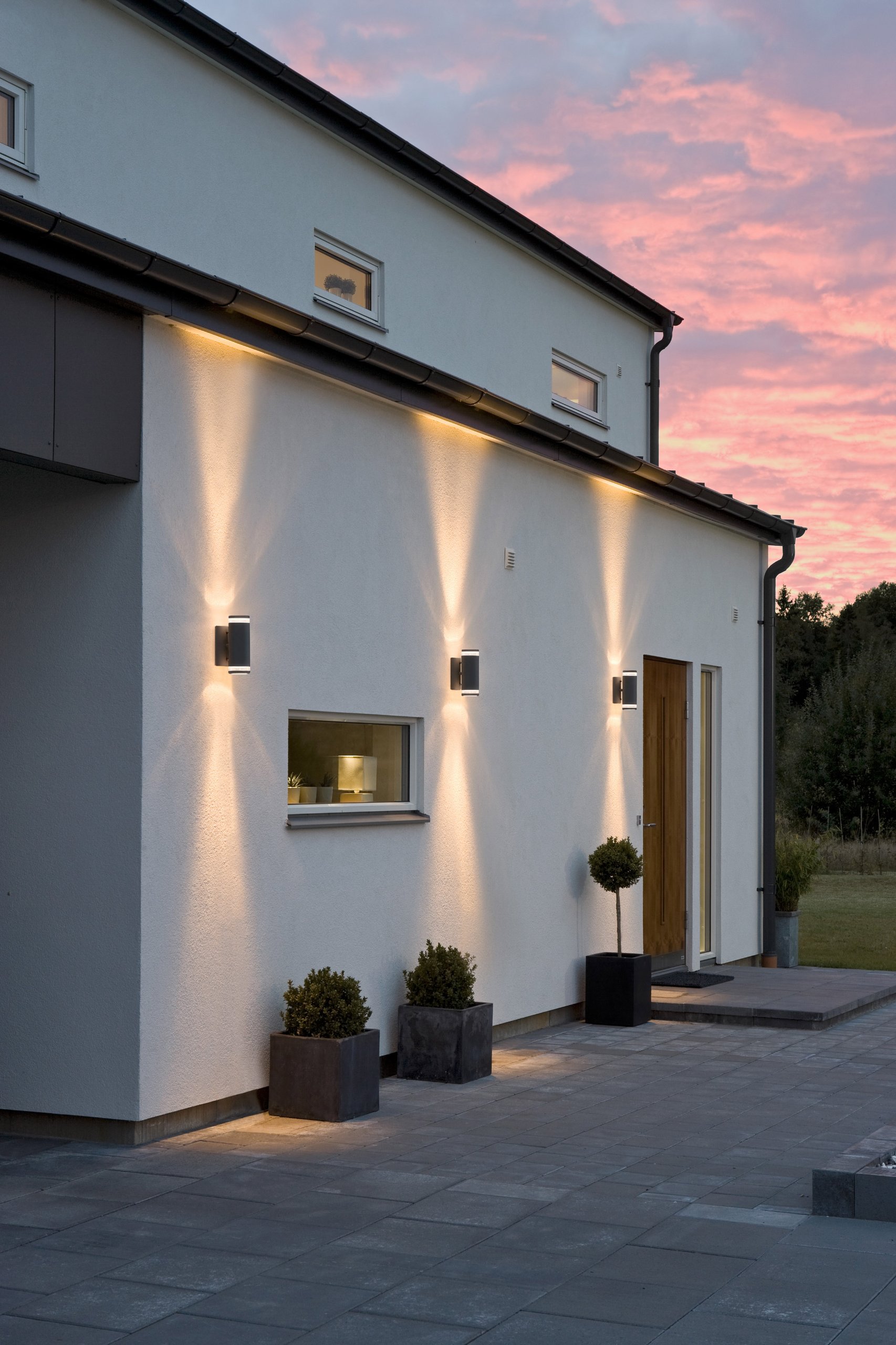 Konstsmide Modena 7512-750 lampa ścienna B: 9 cm głęb.: 14,5 cm wys.: 23,5 cm / 2 x 35 W / IP44 / lakierowane aluminium/czarny matowy