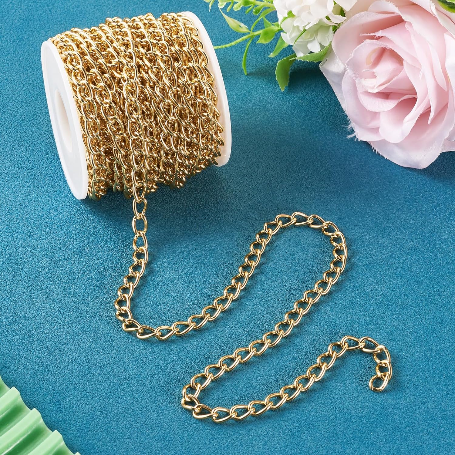 Pandahall 32.8 Feet Aluminium Curb Chains Golden Twisted Link Chains 10x6x1mm Unwelded Metal Craft Chains with Spool for Bracelet Necklace Jewelry Making - Image 3