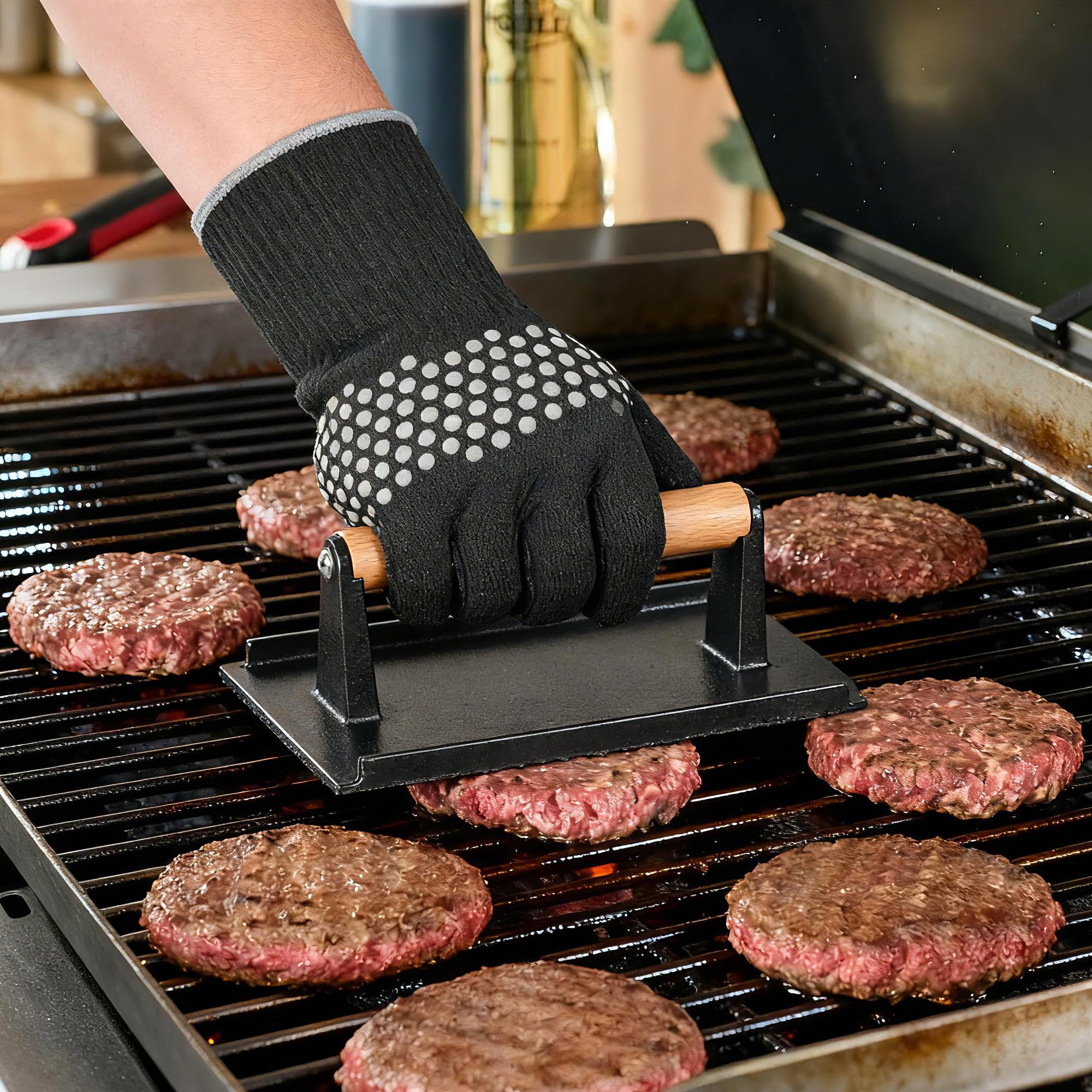 STYDDI 2-Pieces Heavy-Duty Cast Iron Burger Press with Wooden Handle, Gill Press for Smash Steaks, Bacons and Paninis, Ideal for BBQ, Pan and Flat-top Griddle, 7" Round & 8.27"x4.21" Rectangle — view 4