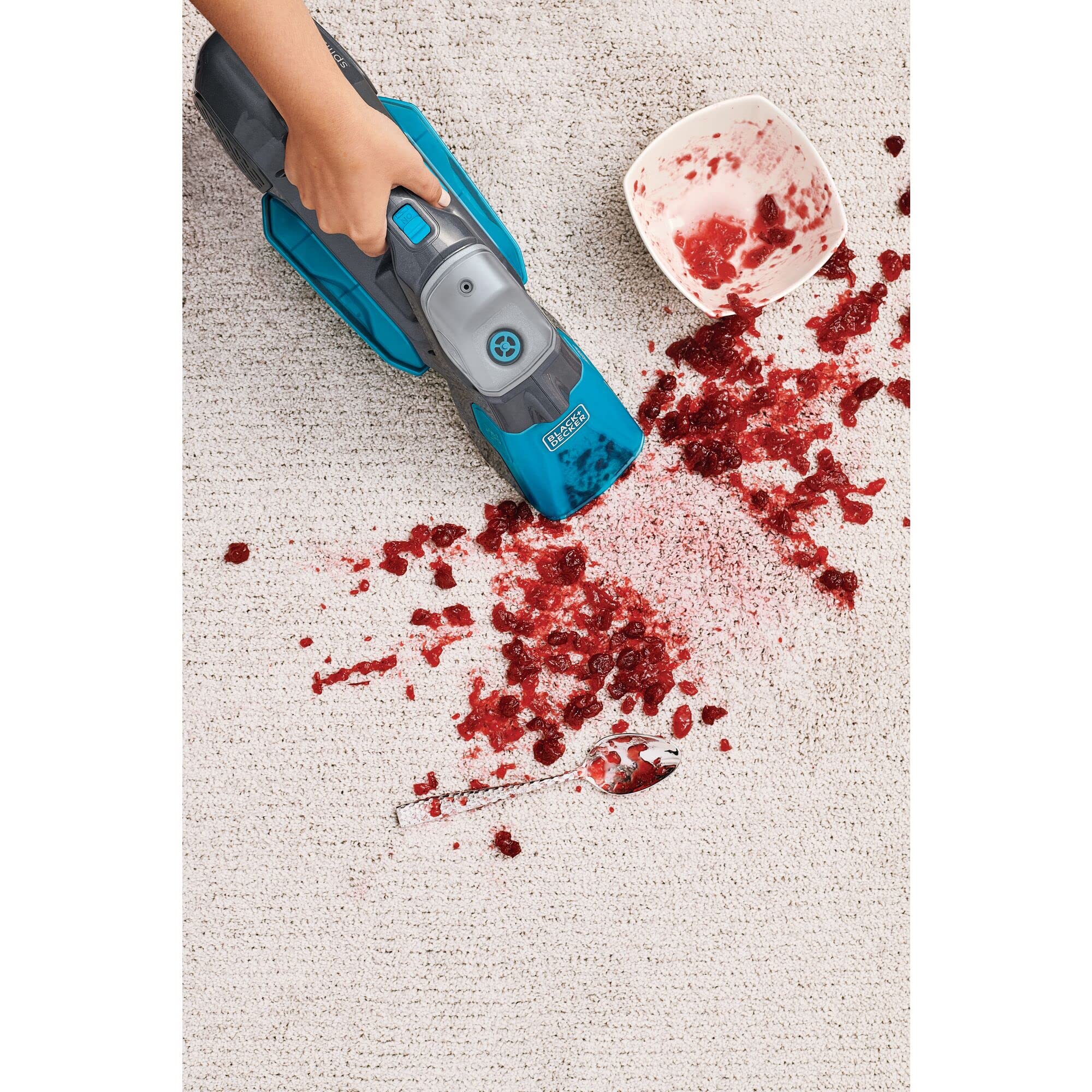 Black+Decker BHSB315J, Aspirador Quita Manchas Manual 12 V 1.5 Ah, Diseño Ergonómico, Filtro Extraíble y Lavable, Depósito 250 ml