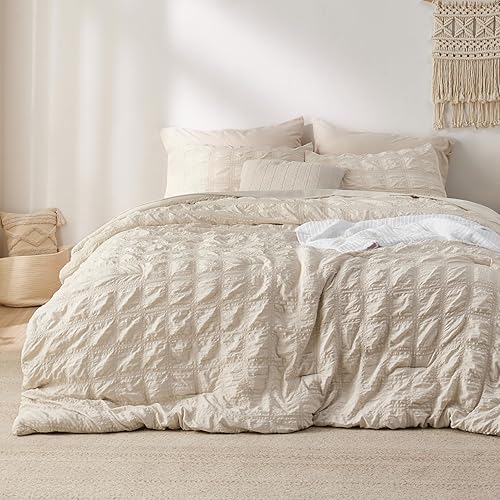 Bedsure Bed in a Bag - Juego de edredón de tamaño matrimonial de 7 piezas, juego de ropa de cama de sirsaca a cuadros, edredón alternativo suave y