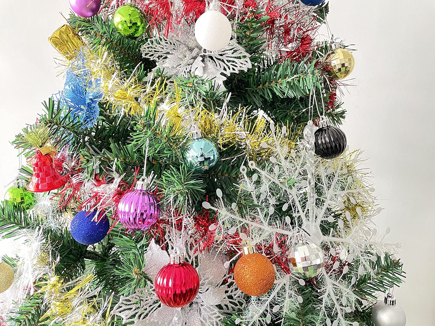 Christmas Ball Ornaments, 25 Pcs Christmas Tree Decoration Hanging Balls, Christmas Wedding Party Decorations 5 Finishes 1.57 Inch Balls (40mm Christmas Ornaments) Black Christmas Balls