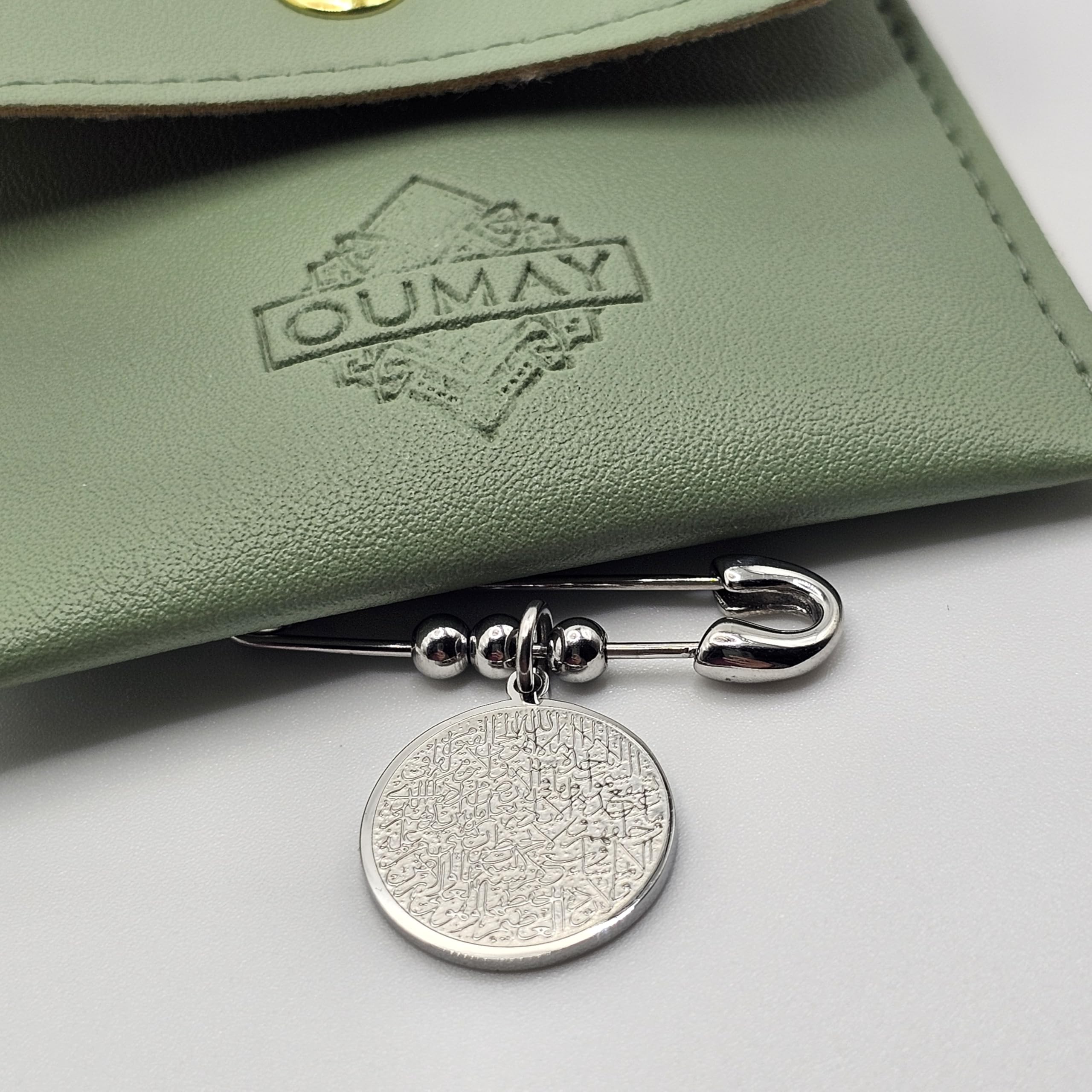 OUMAY Ayatul Kursi Armband & Halskette aus 18K vergoldetem Edelstahl – Spiritueller Schutz & Führung – Arabische Kalligrafie – Geschenk zur Geburt, Ramadan, zum Eid, Mawlid