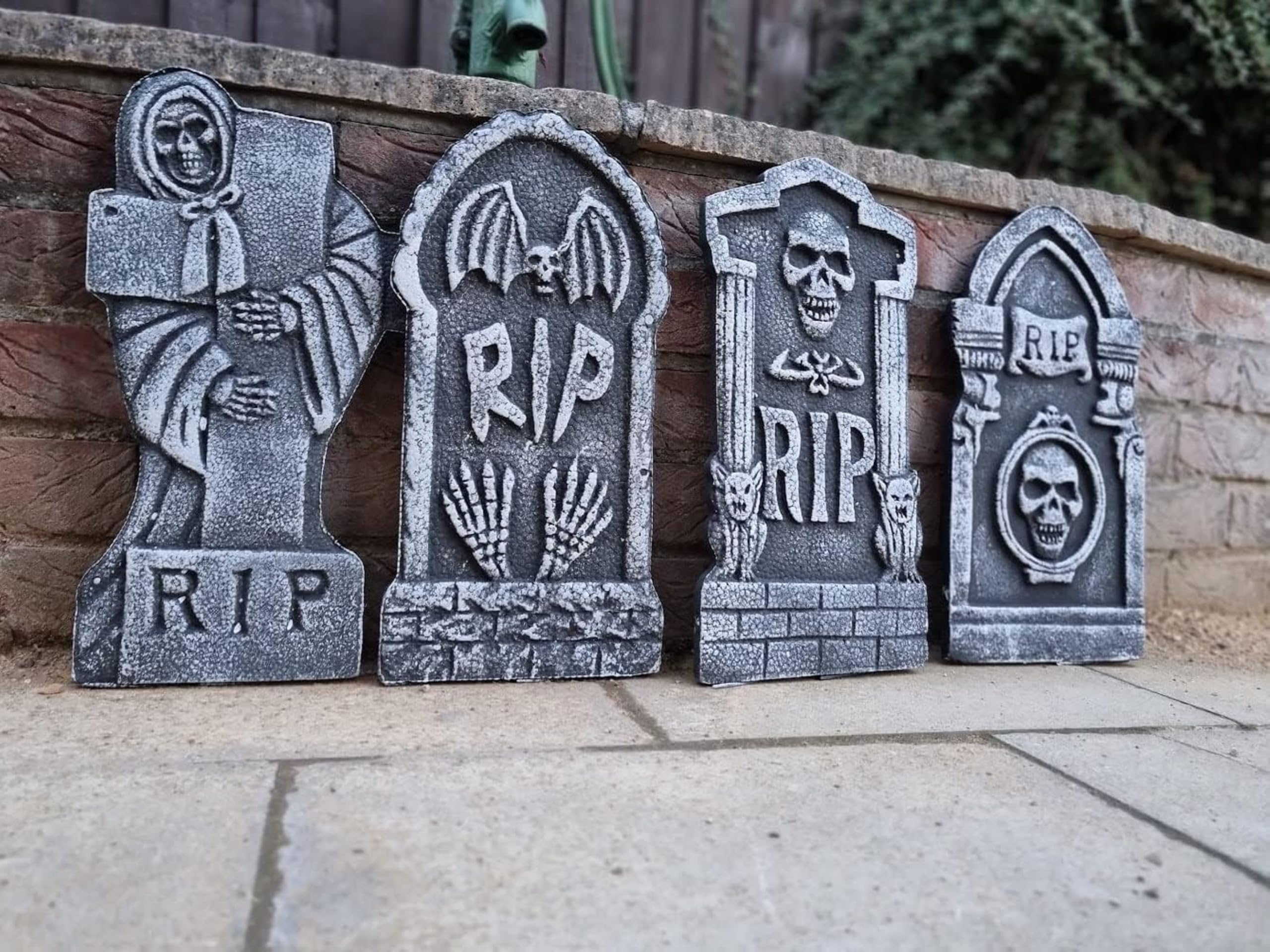 4x Halloween Foam Tombstone Realistic RIP Headstone Grave Yard Gravestones Props Graveyard Scene Setter