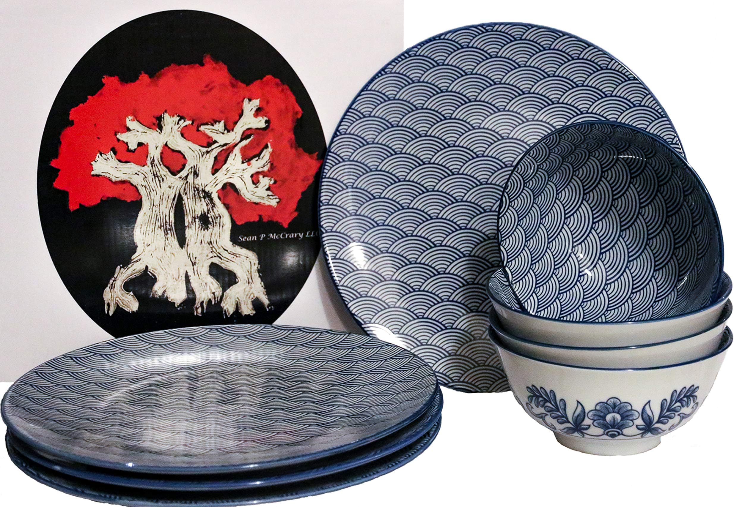 Japanese Dinnerware Set Including 4 Large Bowls and 4 Plates, Prefect for Everyday Use, Blue/White Sea and Wave Pattern (Seigaiha), Ceramic Dish Set of 8