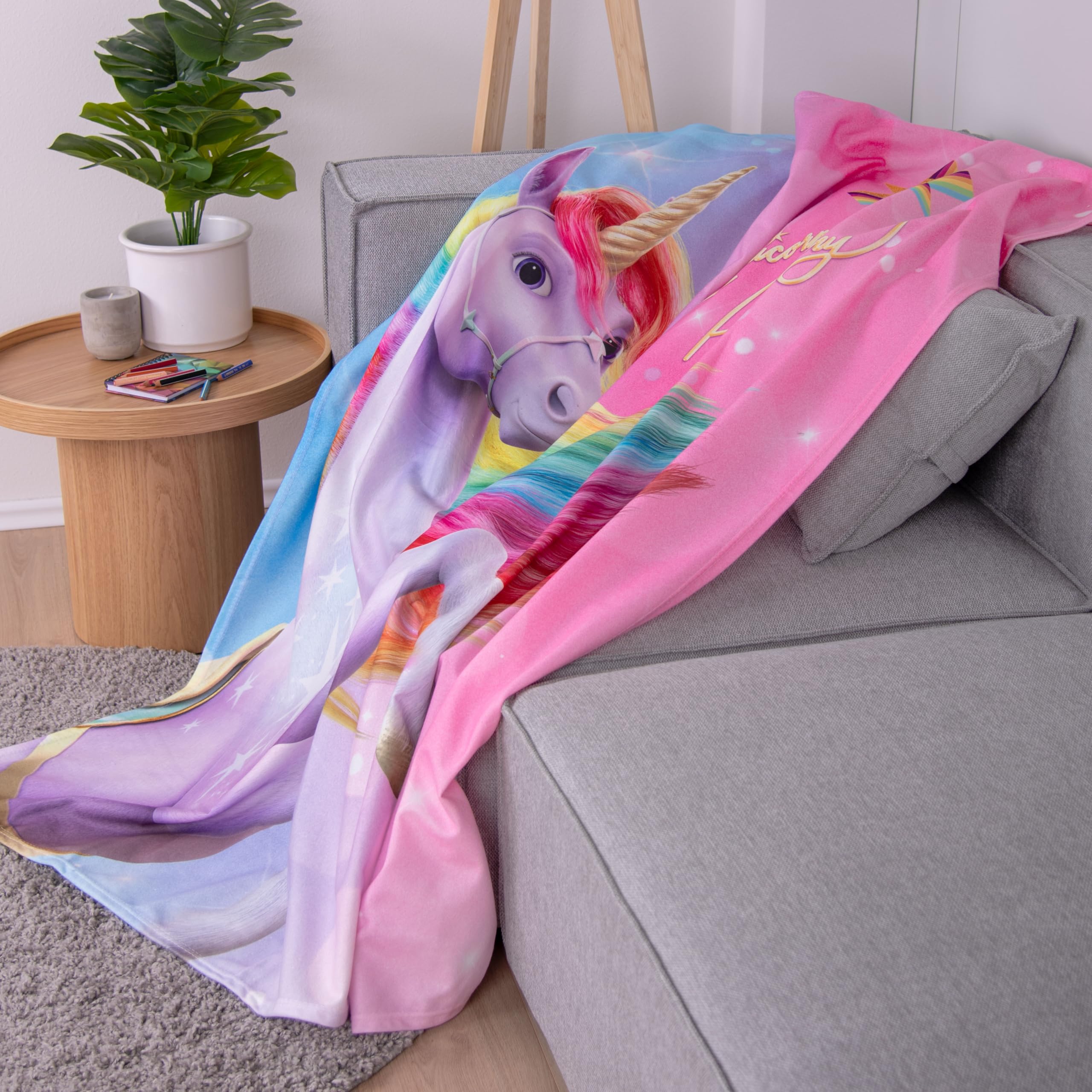 Herding Unicorn Academy Soft-Fleecedecke, 130 x 160 cm, 100% Polyester, Mehrfarbig