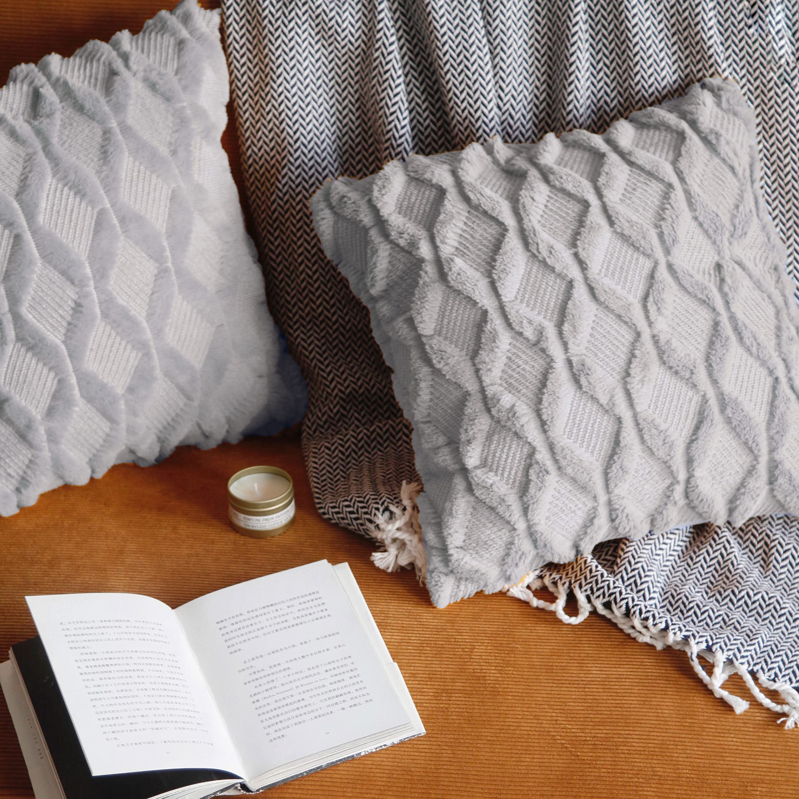 Pagnanno. Light Grey Set Of 2 Soft Velvet Cushion Covers 45X45cm(18X18 Inches) Fluff Throw Pillowcases Square Cushion Covers For Chairs,Living Room,Bedroom With Invisible Zipper (18"X18" (Pack Of 2), )