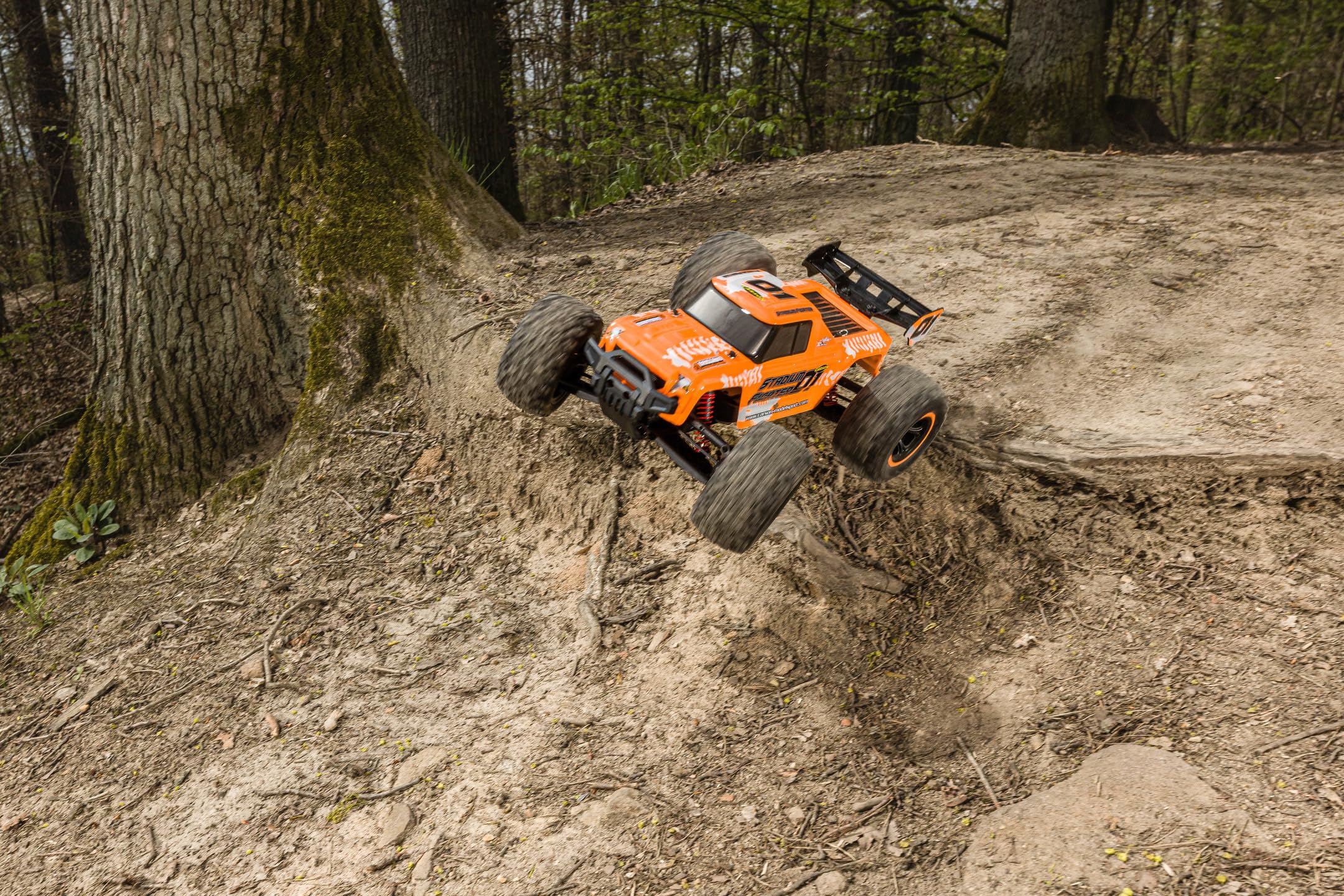 Carson 500404253 1:10 XS Stadium Fighter 100% RTR Naranja - Coche teledirigido, Buggy con radiocontrol, Incl. Pilas y Mando a Distancia, Buggy Todoterreno