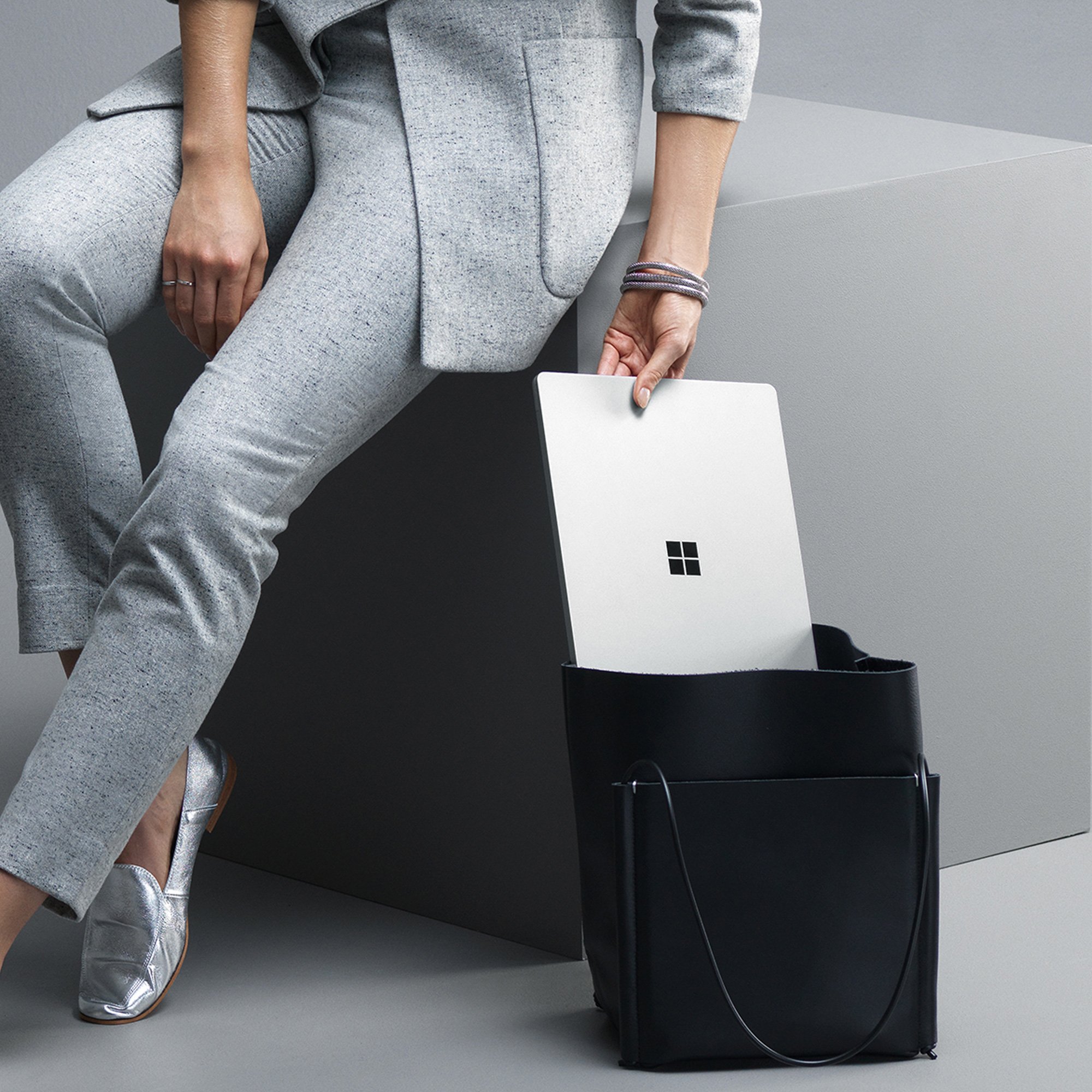 Amazon.co.jp: 【 限定モデル！2018 年 5 月発売