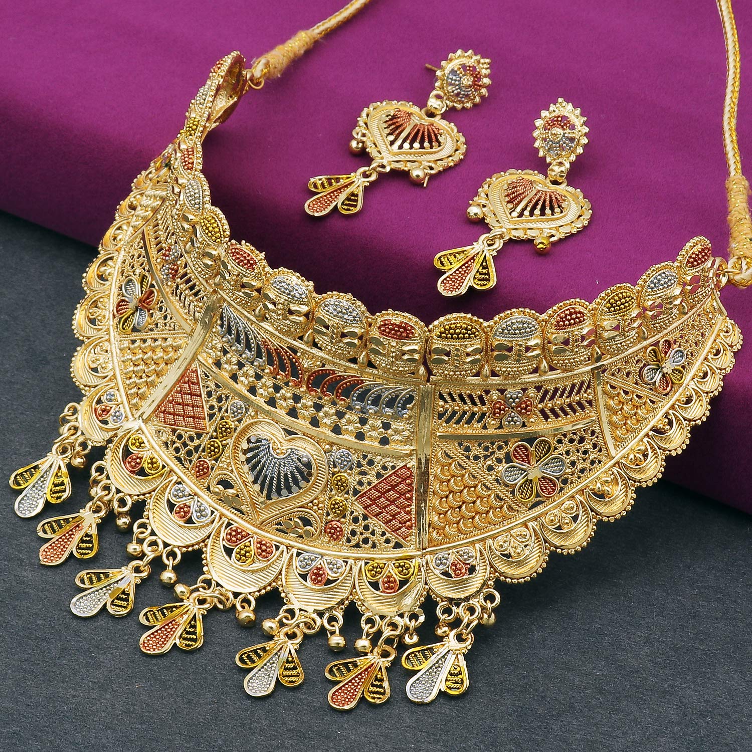 Marvelous 24 Carat Plated Choker Necklace Set
