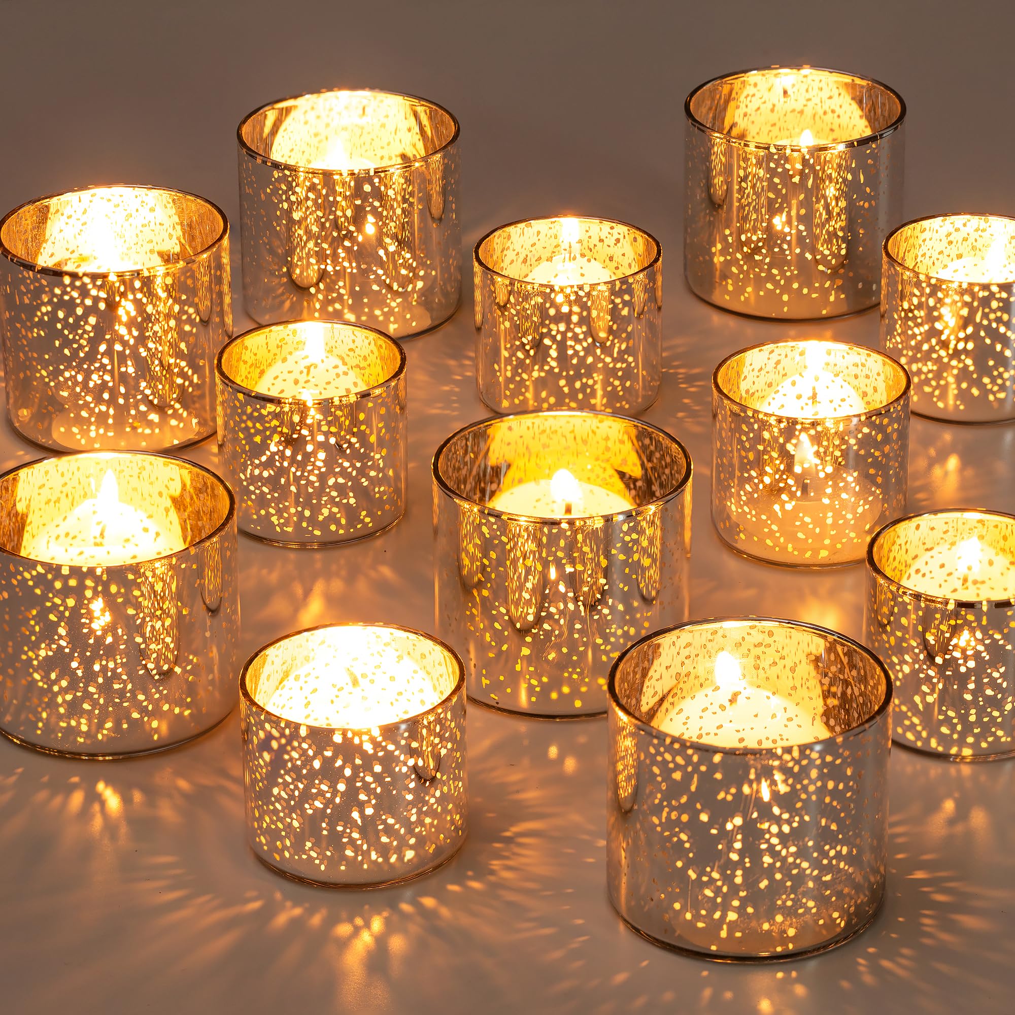 Bougies votives et flottantes de Noel, coffret de 12 photophores en verre argente
