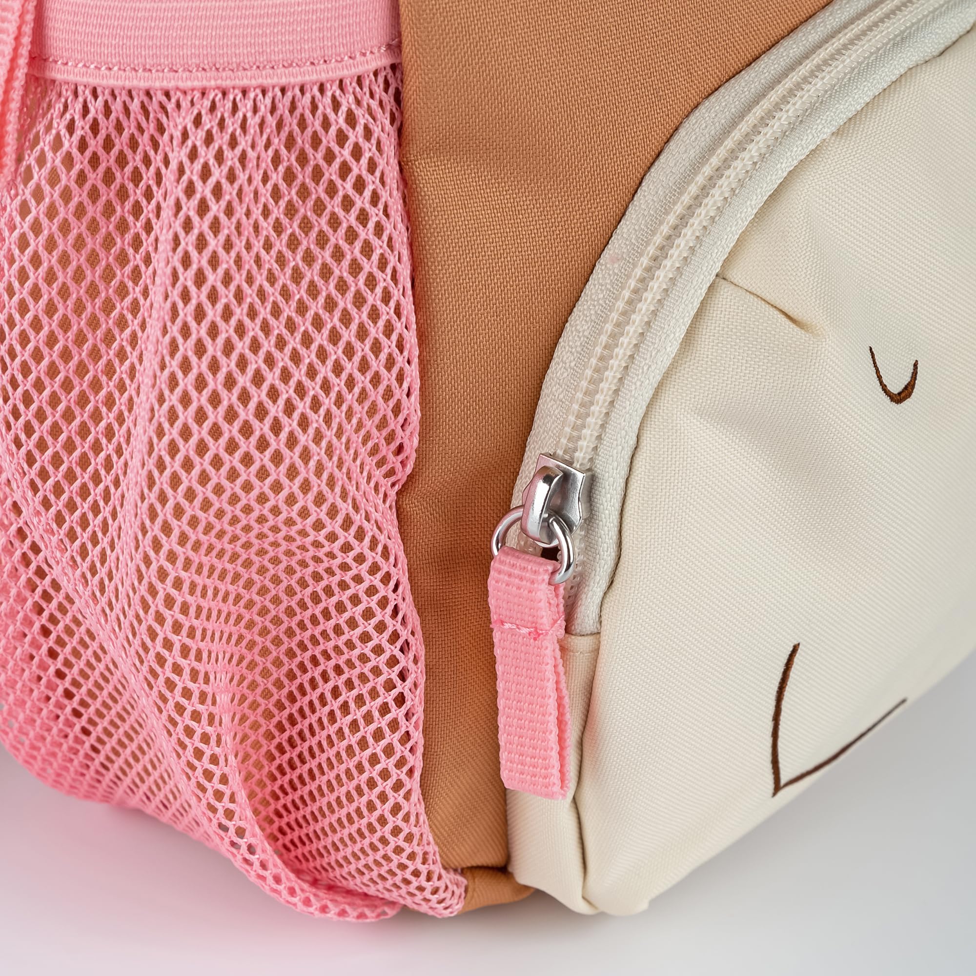 Sigikid Kinderrucksack Kindergartenrucksack mit Brustgurt gepolsterten Gurten Namensschild
