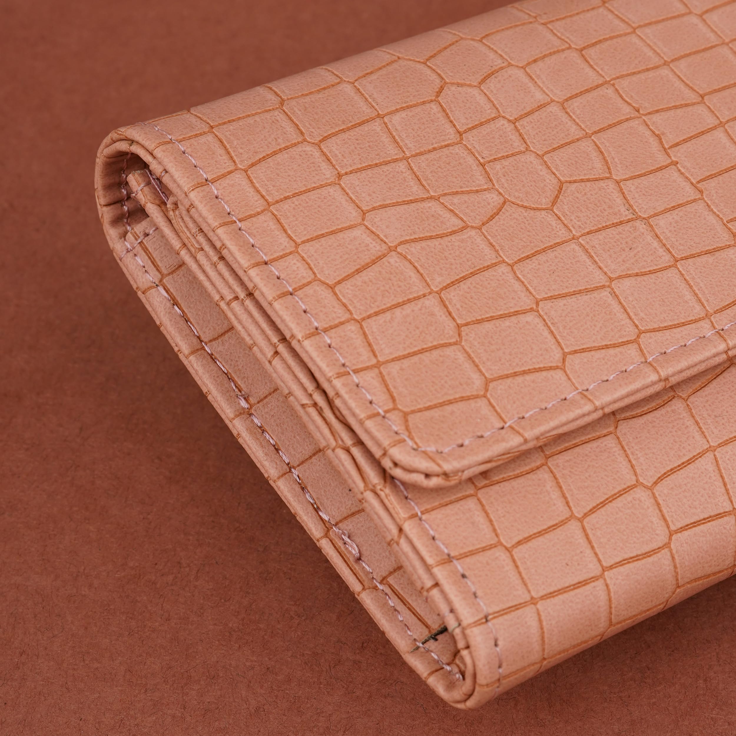 The Wallet Store Croco Design Clutch - Beige