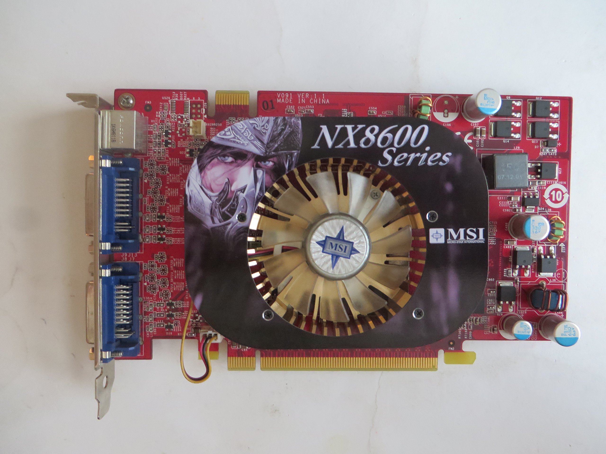 CLUB3D Carte Graphique GeForce 8800 GTS 320 Mo GDDR3 GDDR3