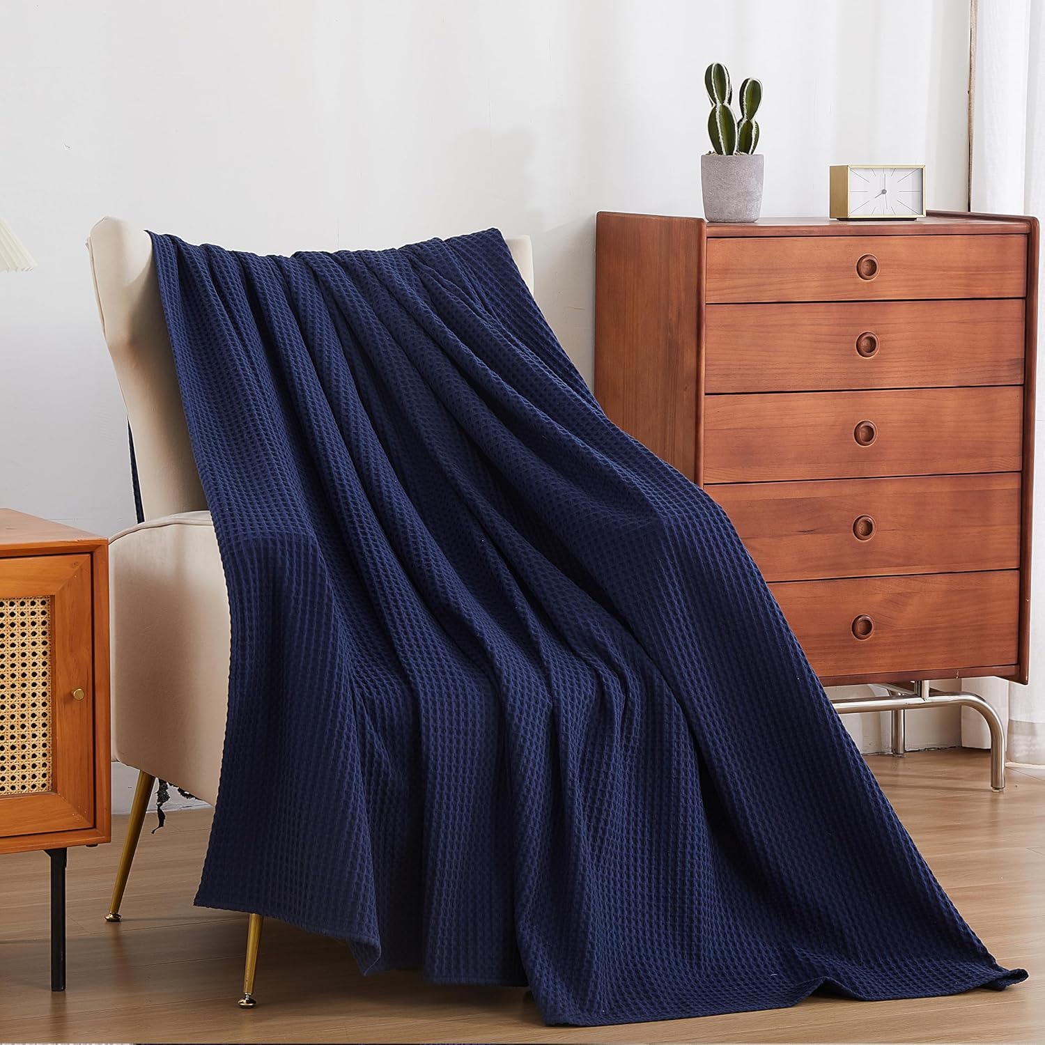 100% Egyptian Cotton Waffle Weave Throw Blanket for Bed Couch Sofa Home Decor, Soft Lightweight Bed & Couch Blanket for All Seasons (Navy Bule - Queen Size - 90 * 90")