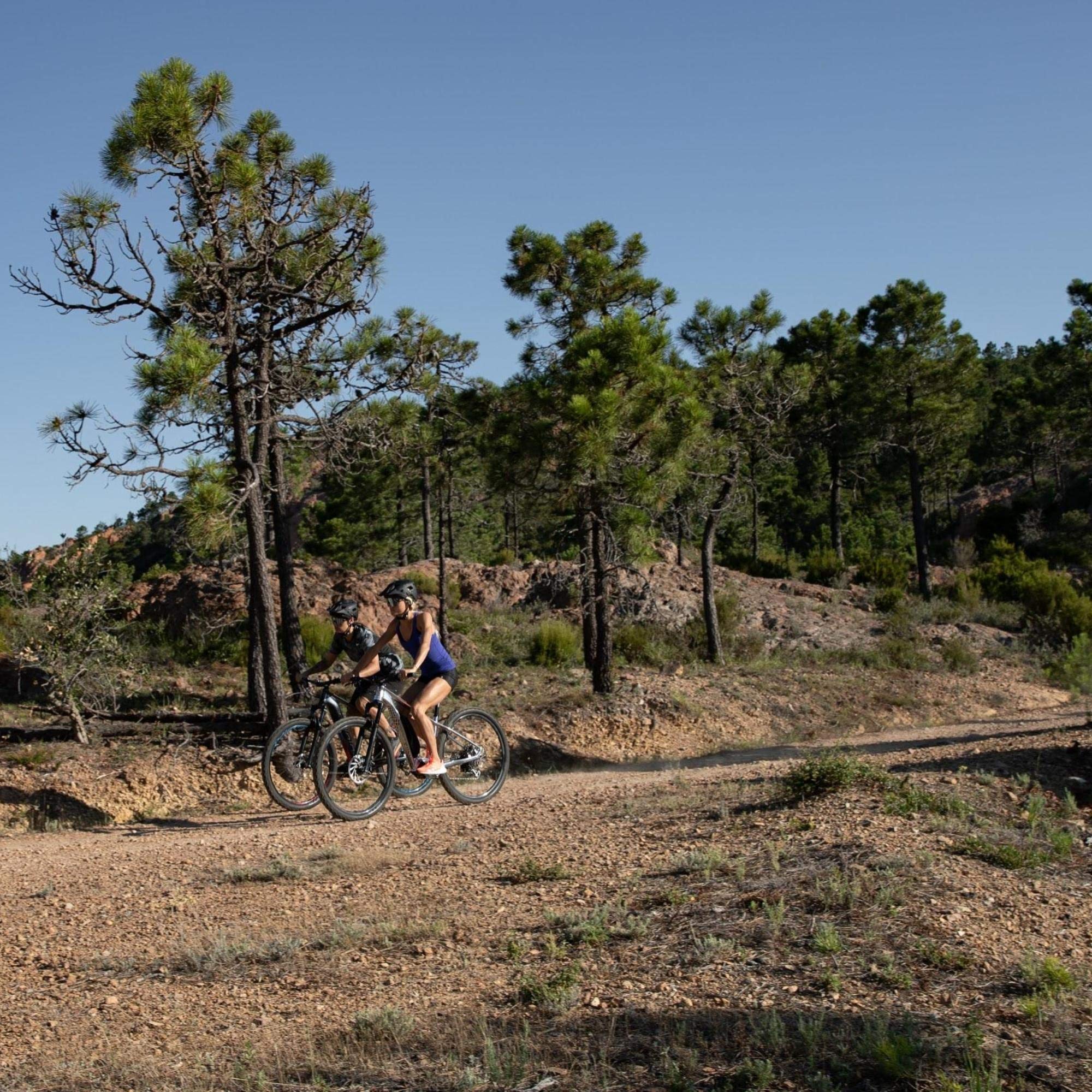 Look Cycle - Almohadilla de Sendero Activ Grip - Compatible con los Pedales Planos Trail Grip - Seguridad Antideslizante - Goma de Agarre innovadora - Tracción excepcional - Negro