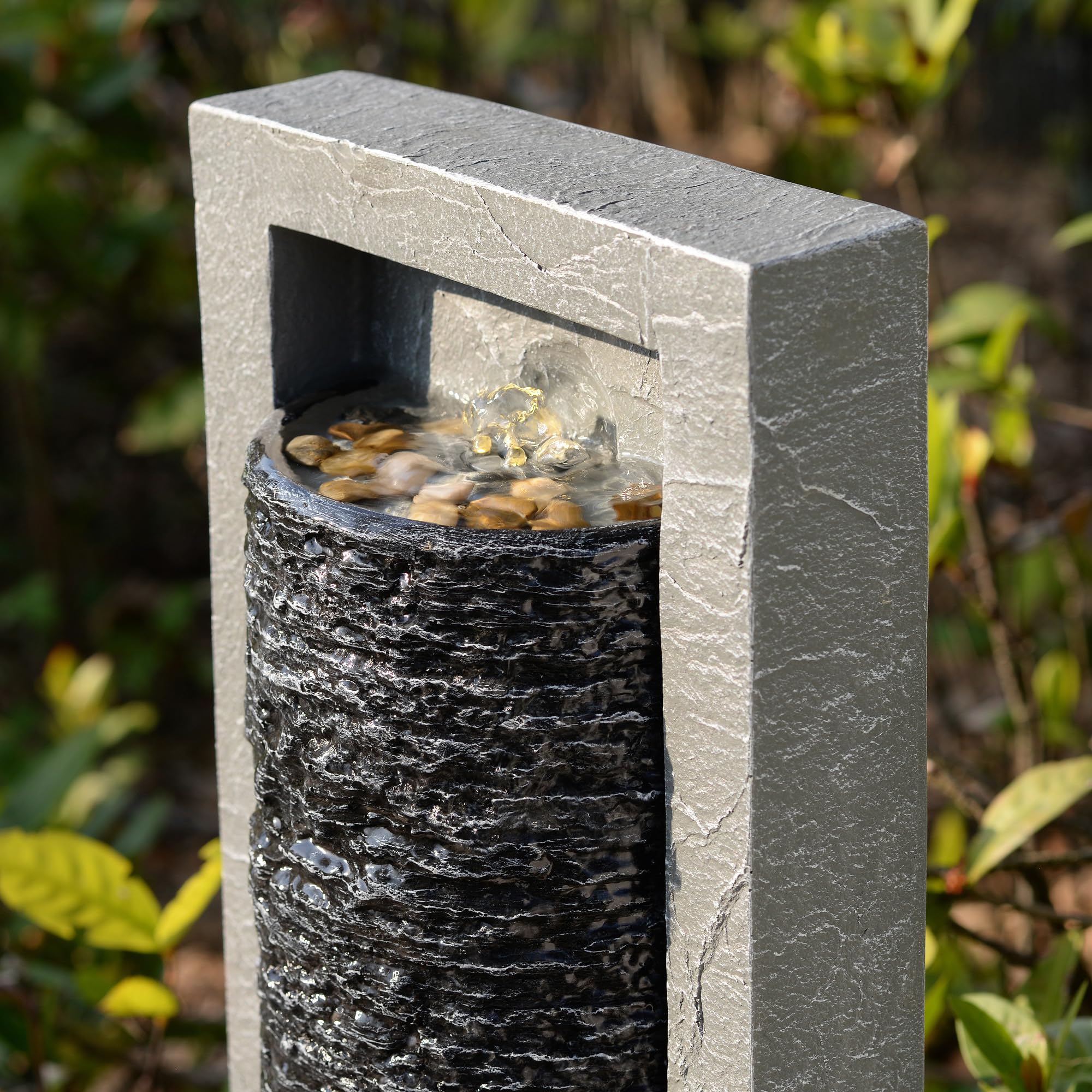 Teamson Home Fontaine de Jardin Haute Cascade exterieure LED Roche superposee Patio Durable Gris Fonce