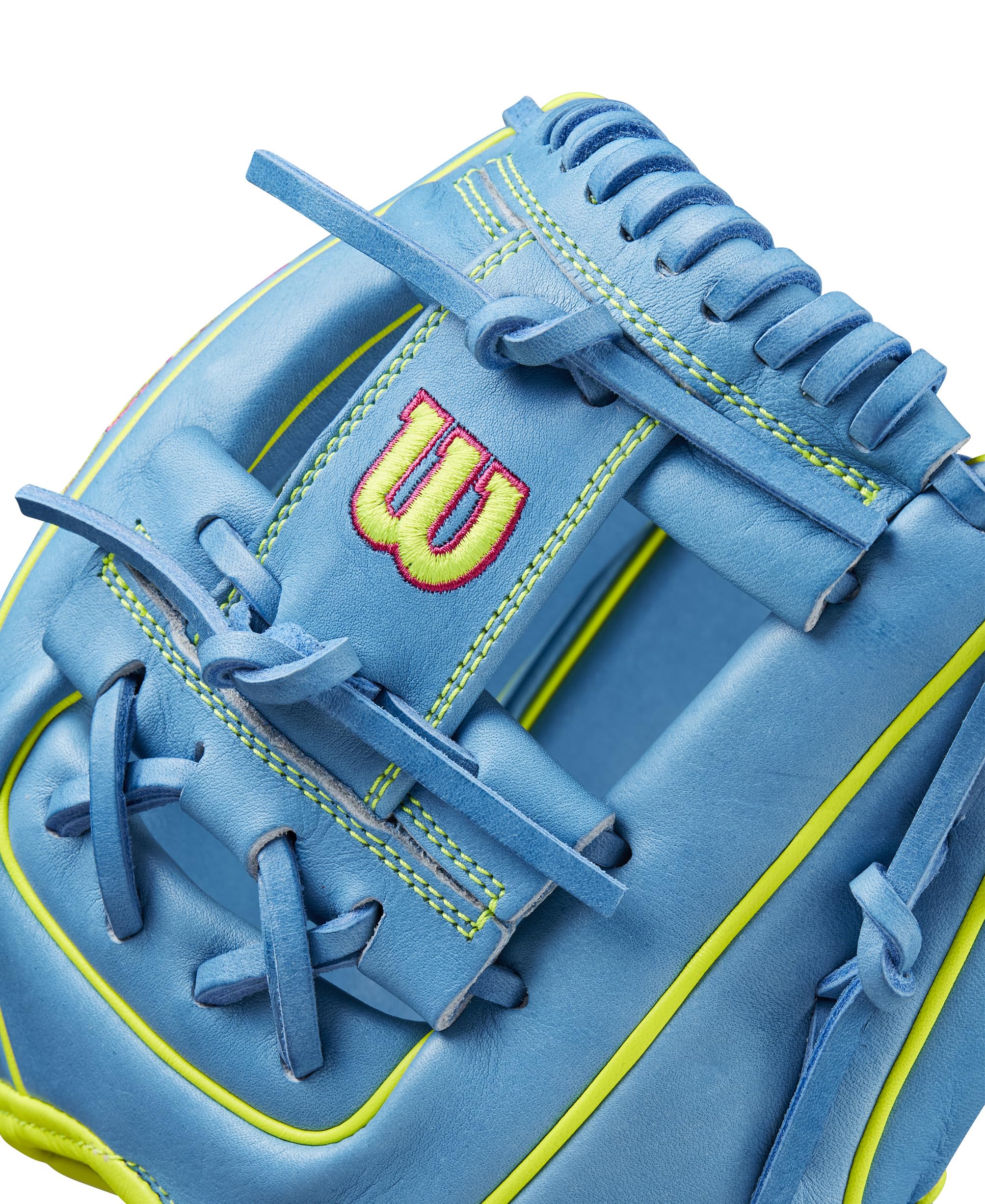 Wilson 2024 Classics Series A2000 Baseballhandschuhe