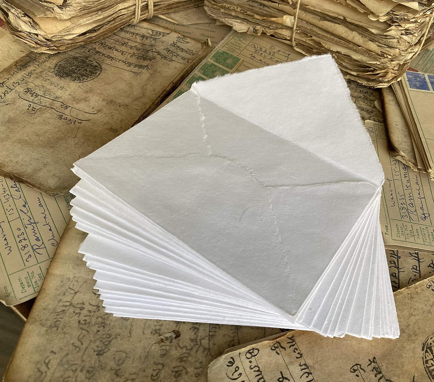 Wanderings Handmade White Deckle Edge Envelope - 4.25x6.25" - Package of 25 Cold Press Sheets - for Announcements Wedding Invitations Greeting Cards Crafts - Thick 150 GSM - Image 2