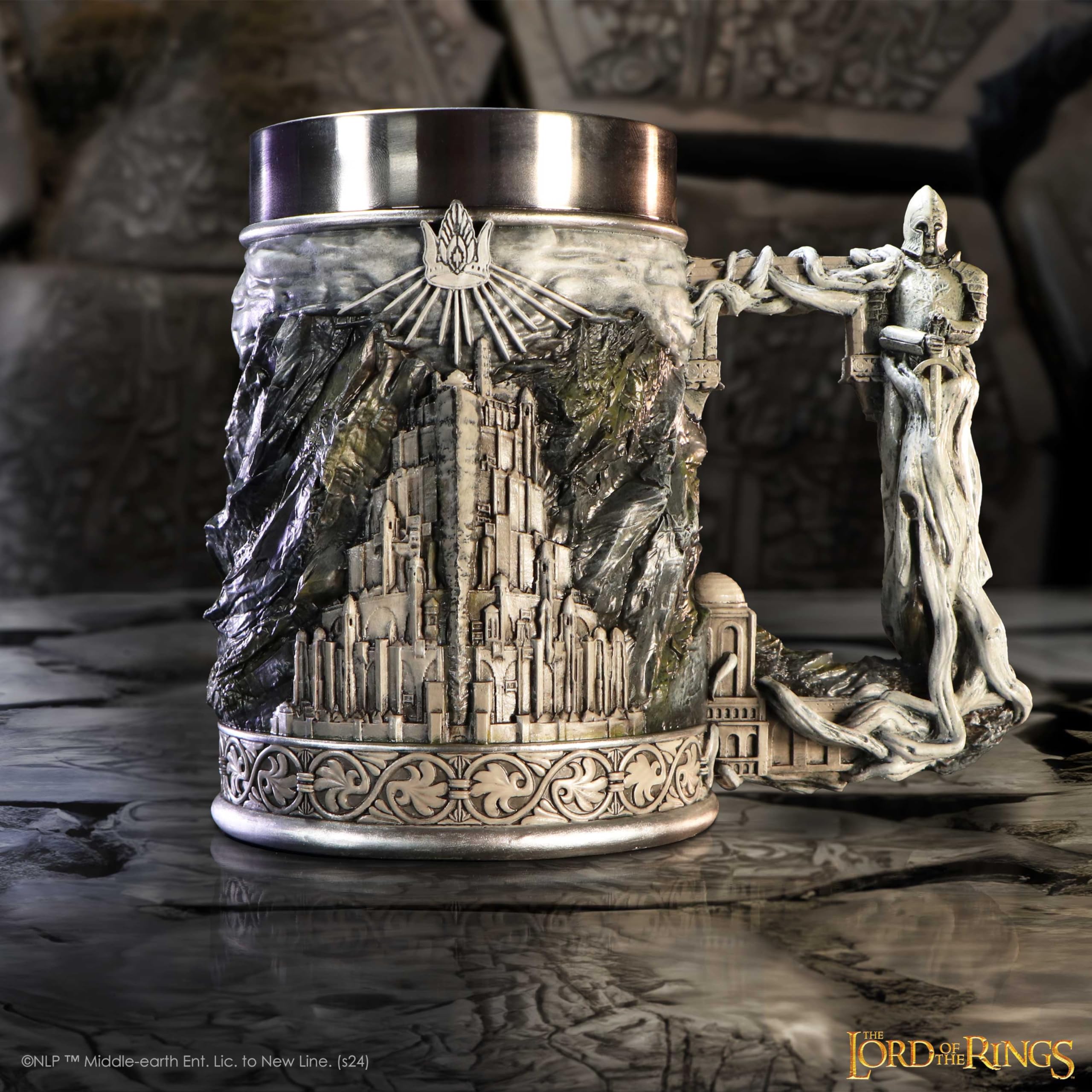 Nemesis Now Chope du Seigneur des Anneaux Gondor 15,5 cm en résine, produit officiel du Seigneur des Anneaux, chope à bière Gondor, insert en acier inoxydable, coulée dans la meilleure résine, peinte