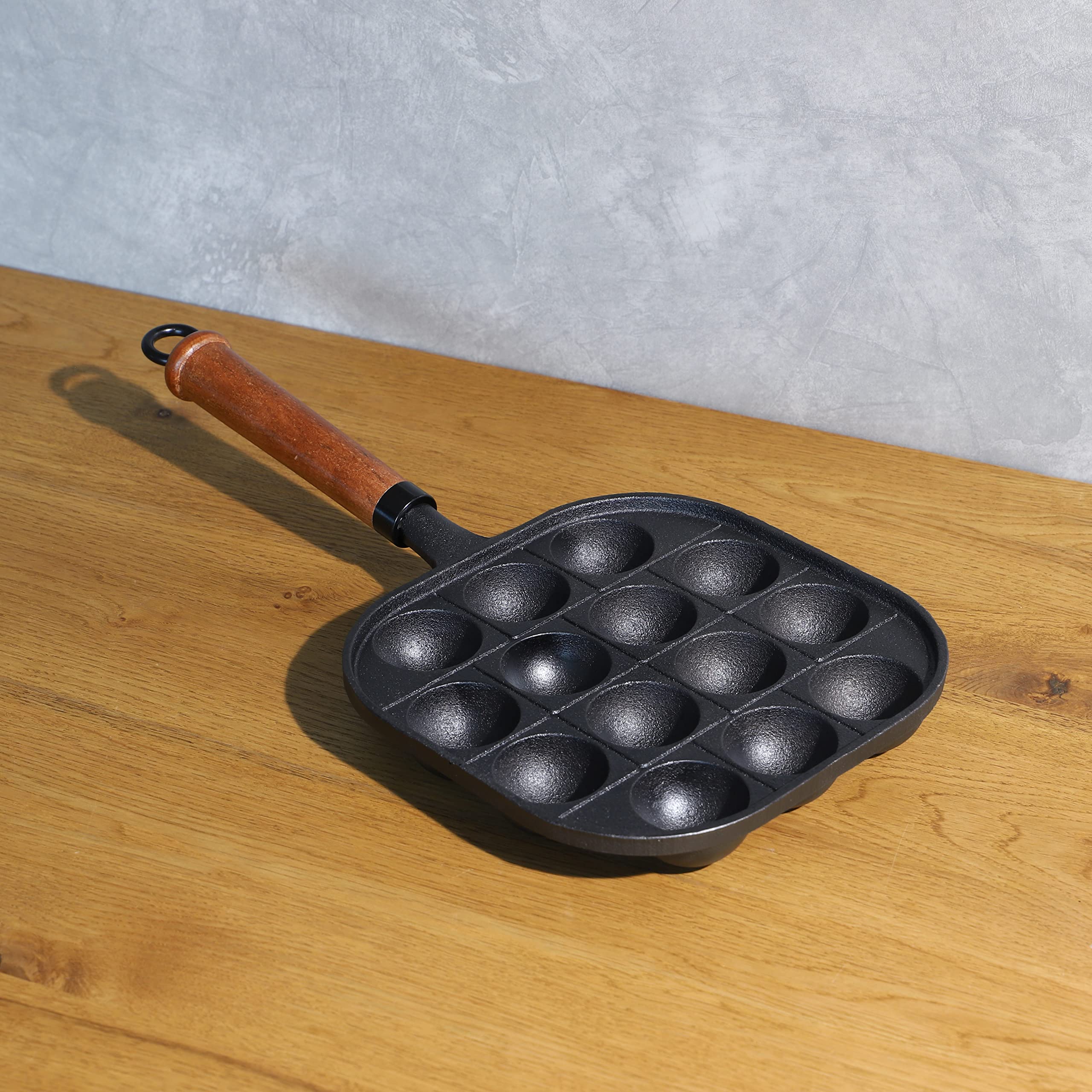 Amazon｜パール金属 たこ焼きプレート 14穴 木柄 鉄鋳物 ガス火専用