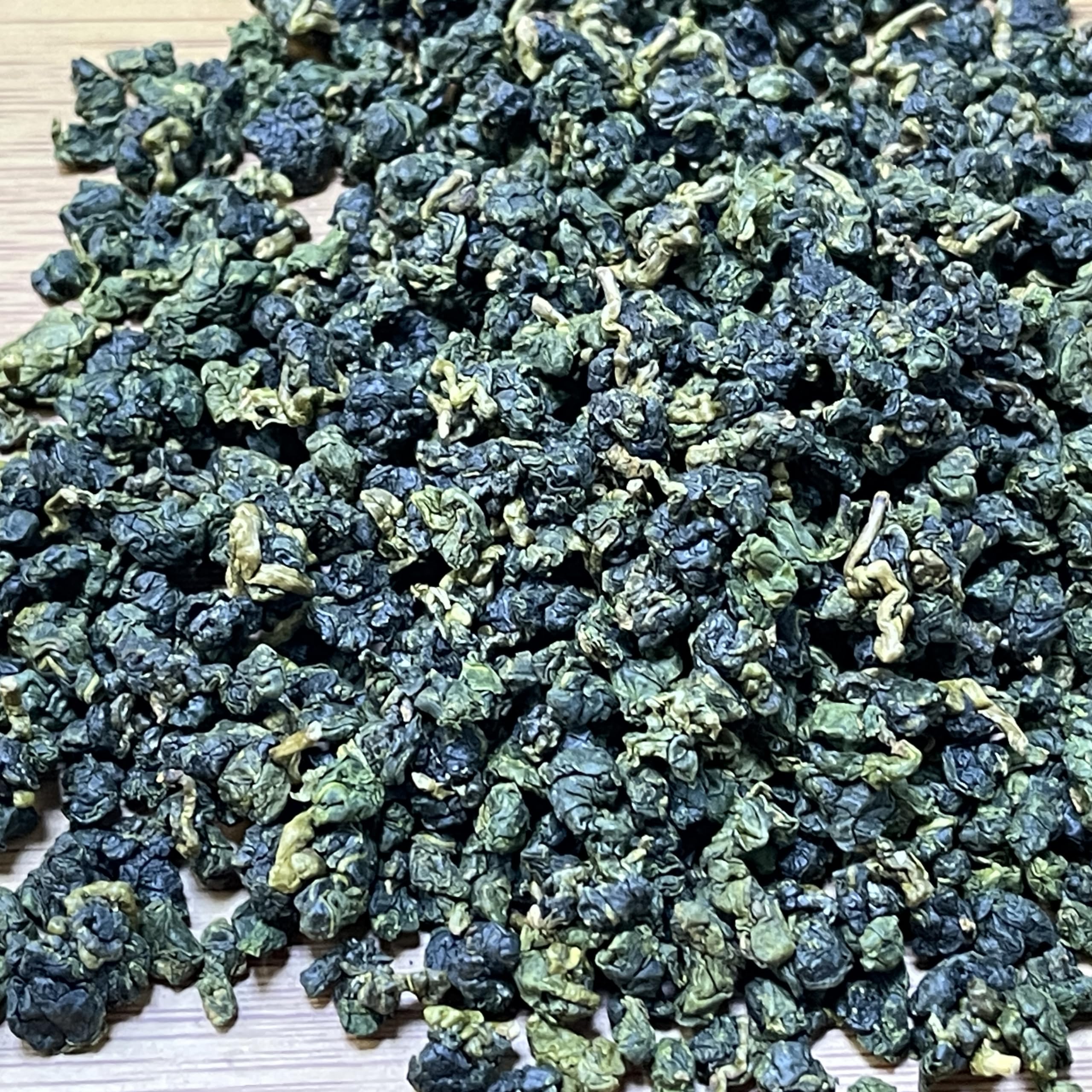 アーリー山ウーロン茶(阿里山烏龍茶）Alishan Oolong Tea 台湾産 アーリー山ウーロン茶(阿里山烏龍茶）Alishan Oolong Tea 台湾産