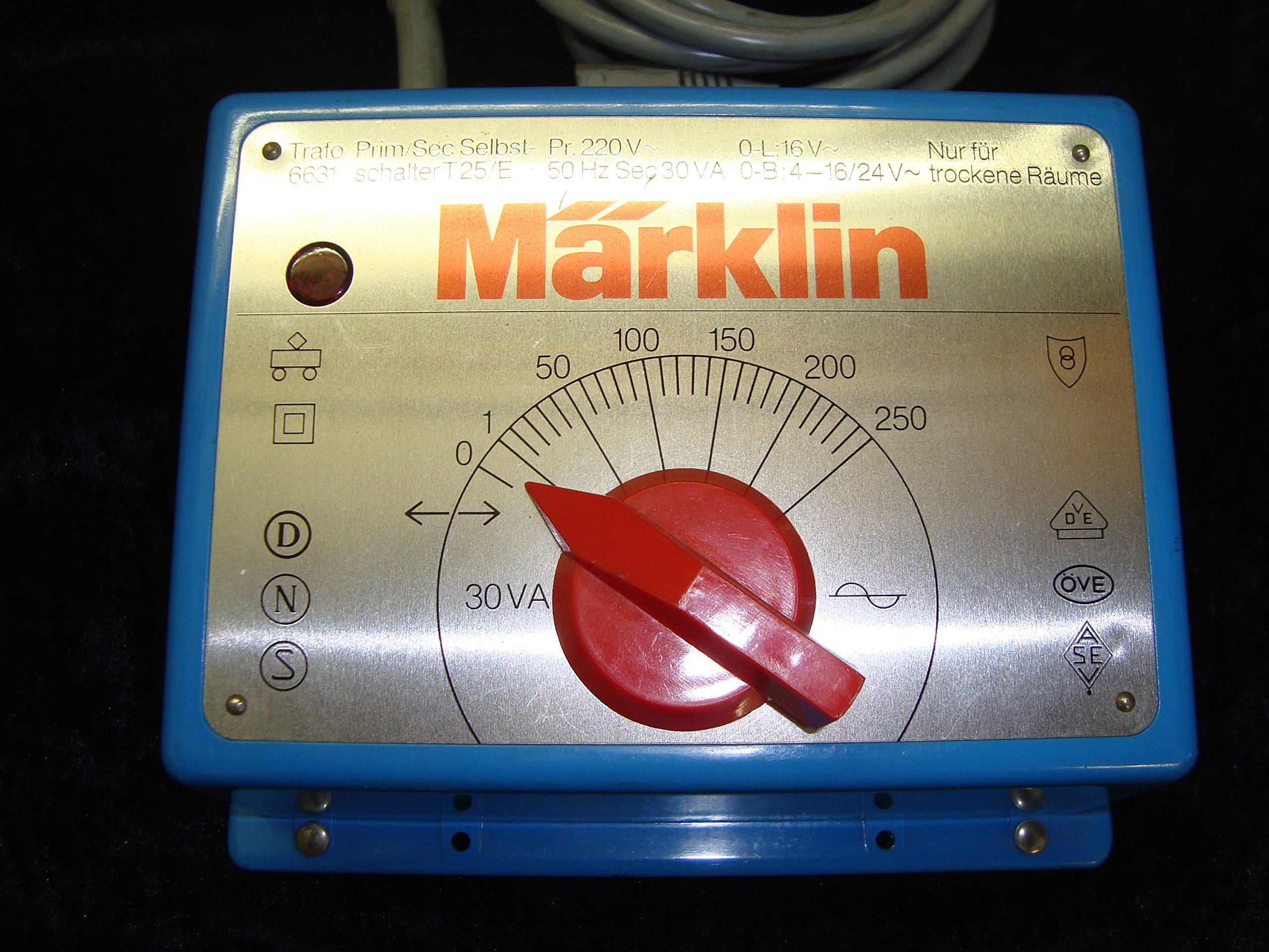 MARKLIN HO-1 Vintage 220VOLT. - 30 Volt.-AMP. Heavy Transformer 6631