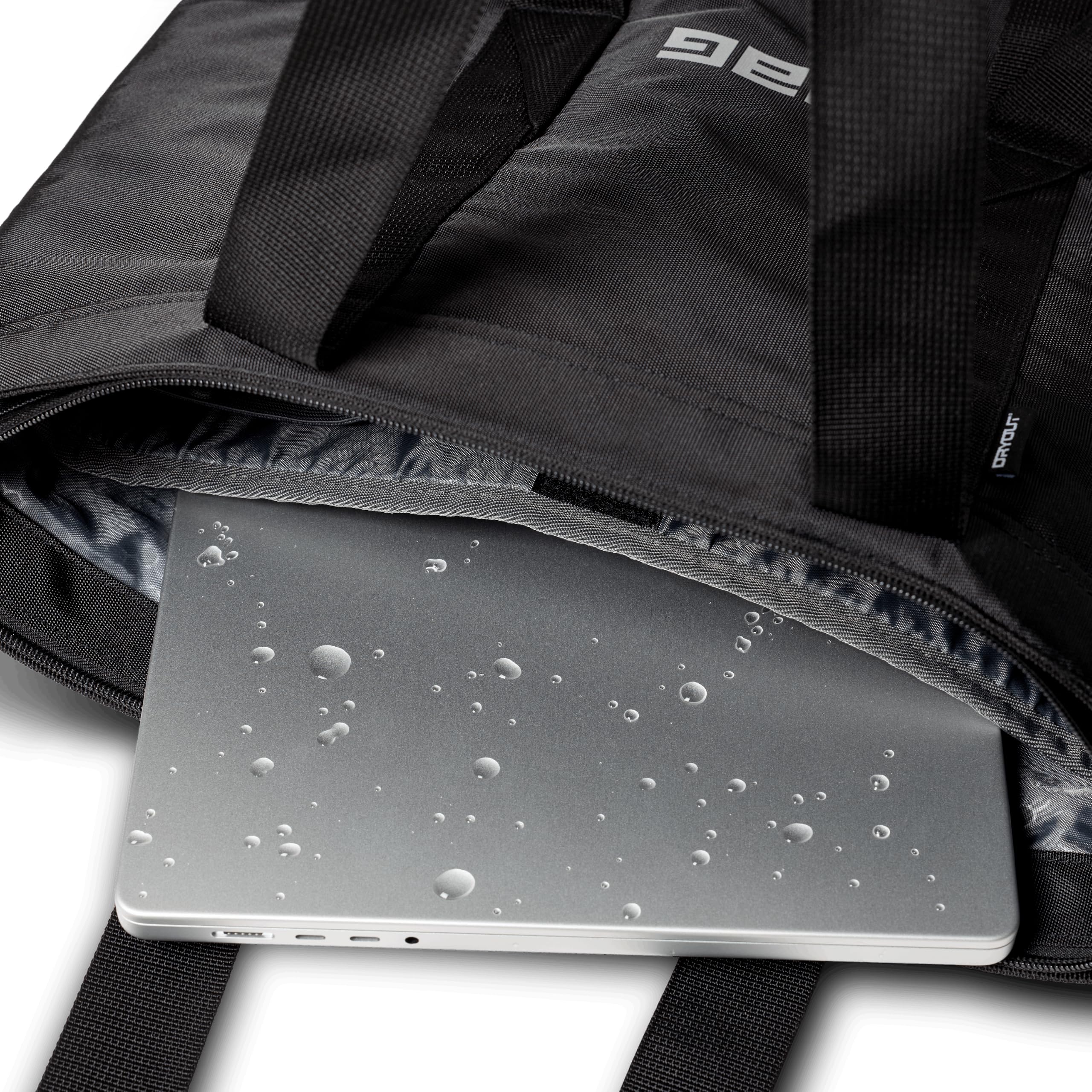 UAG X DRYOUT Tech - Borsa per laptop da 16" Dryout Active Moisture Removal