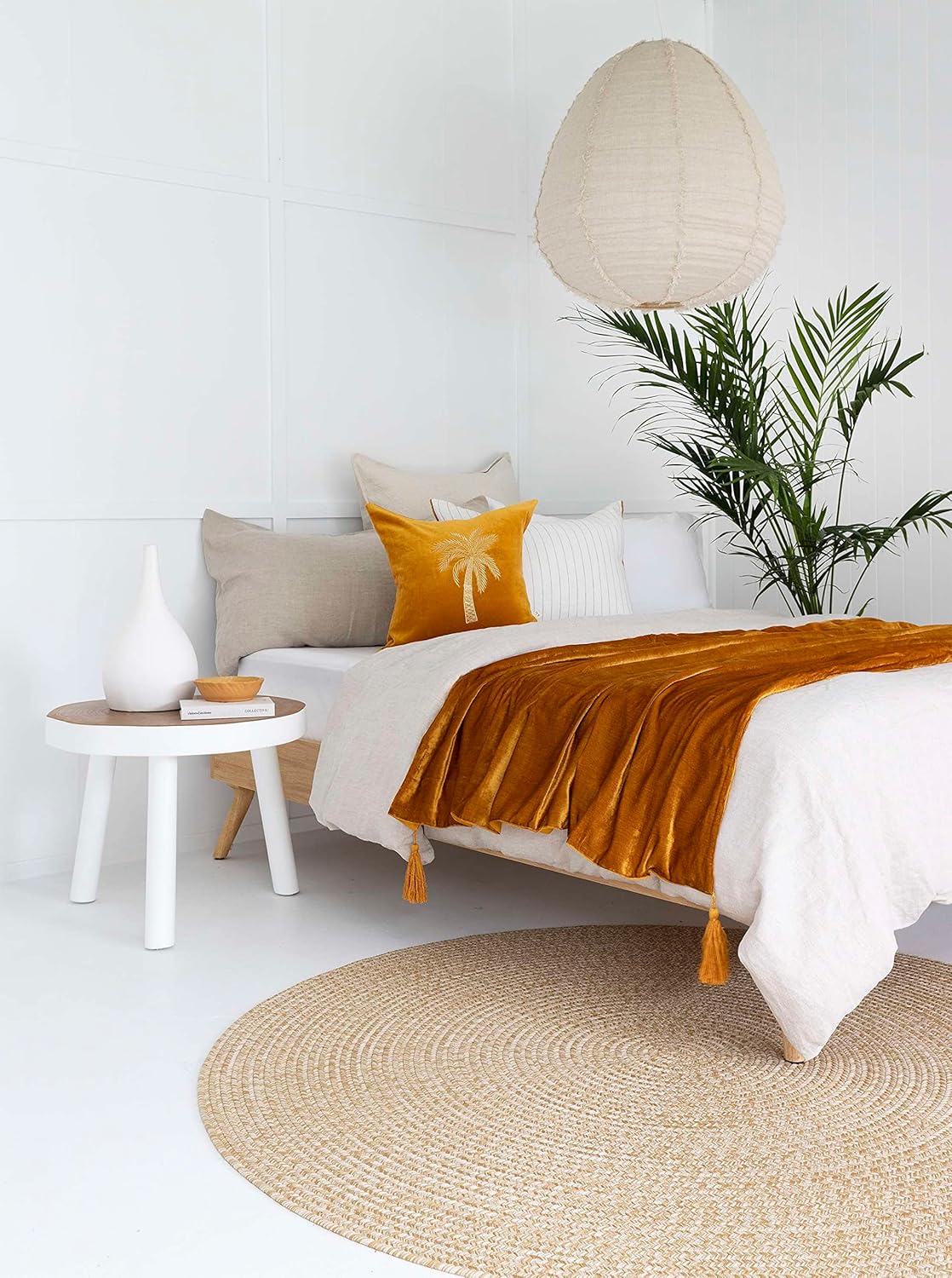 Treen Art Gold 50" x 70" Rayon Velvet Throw Blanket for Couch Sofa & Chair Decorative, Decor Warm and Soft Throw