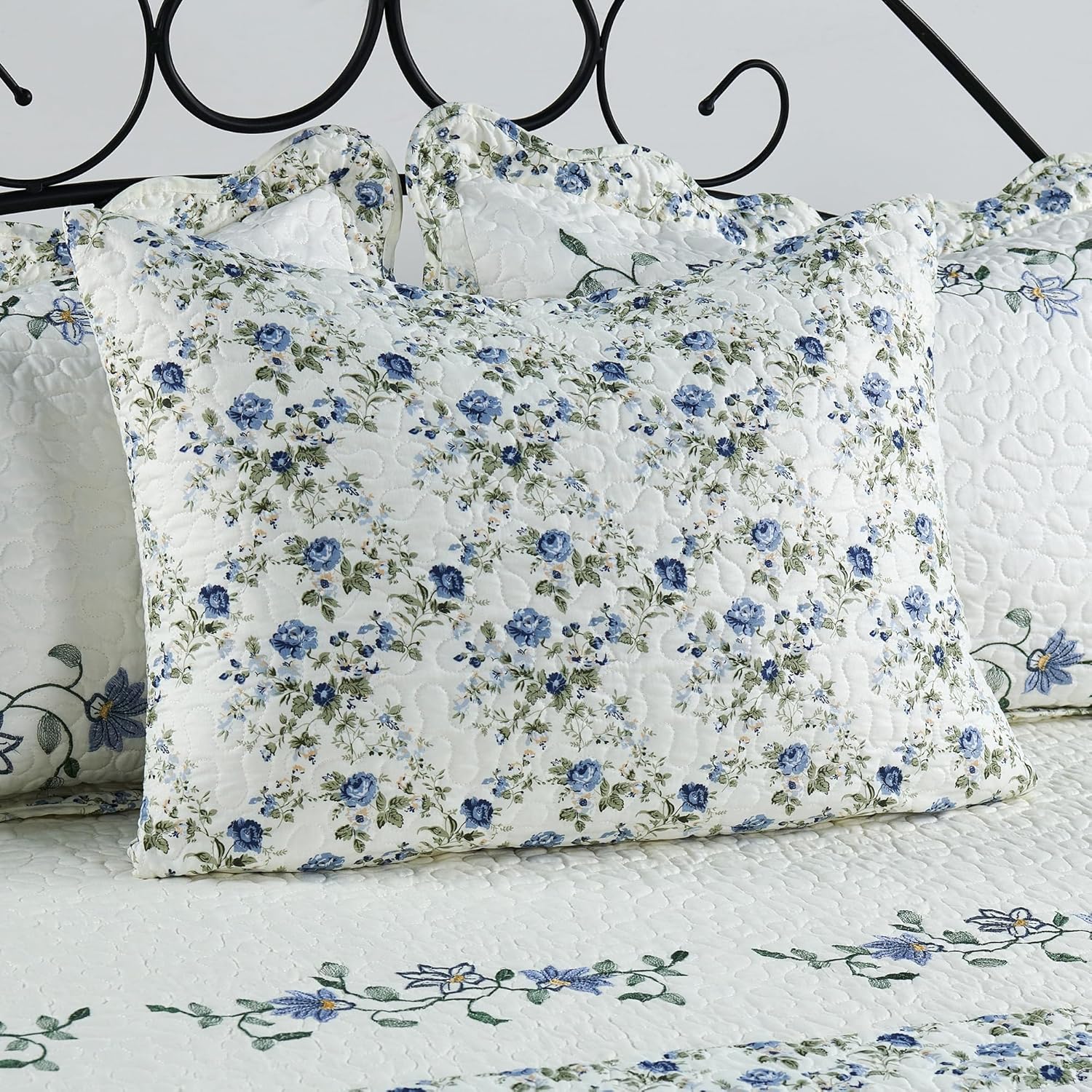 HESTIN Embroidery Daybed Cover Set with Matching Shams-4 Piece Double Sided Quilting All Season Easy Care, 75x39 Inch,Nora