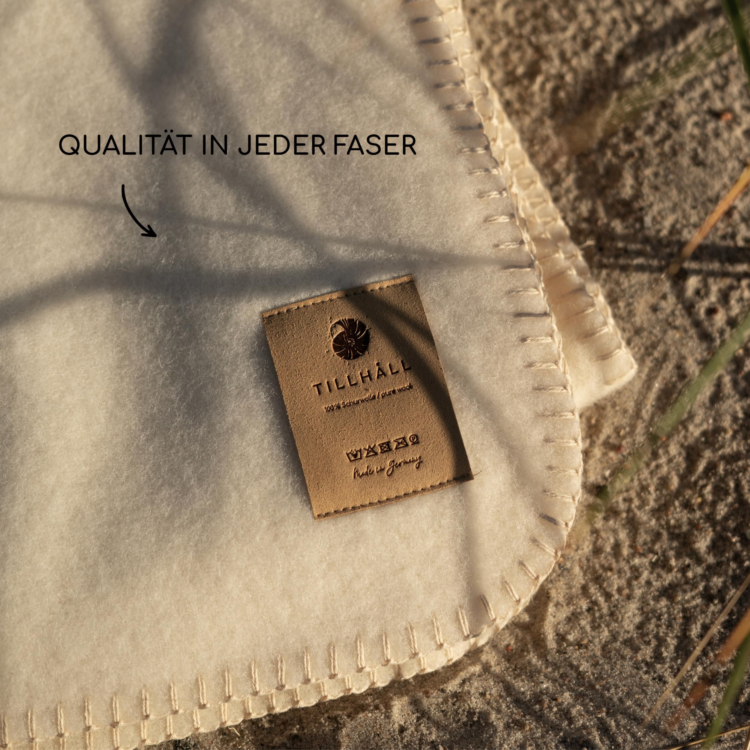 Ganzjahres Wolldecke aus 100% Bio-Schurwolle | kühlt im Sommer & wärmt im Winter | robust & temperaturausgleichend | Made in Germany | 150x200 cm | Cremeweiß