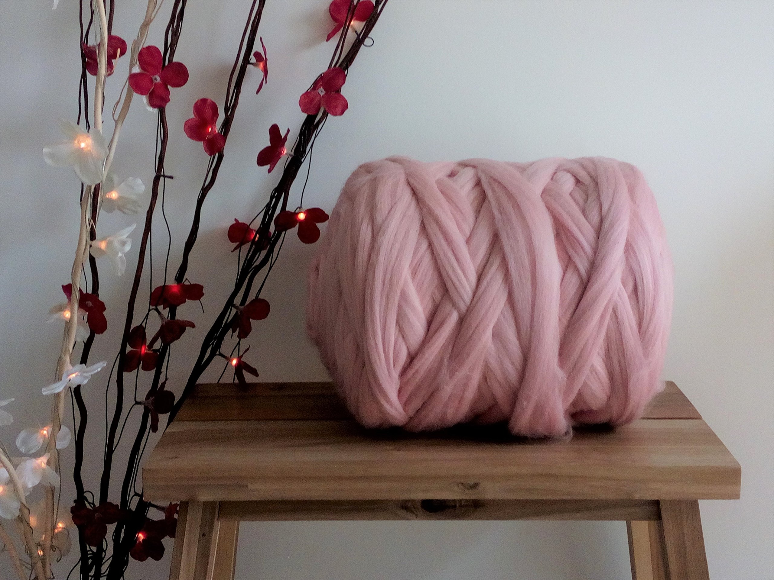 Light Pink* 100% Merino Wool Giant Yarn Extreme Arm Knitting Felting Wool Tops Roving Bulky 50g - 4kg (3kg) — image 1