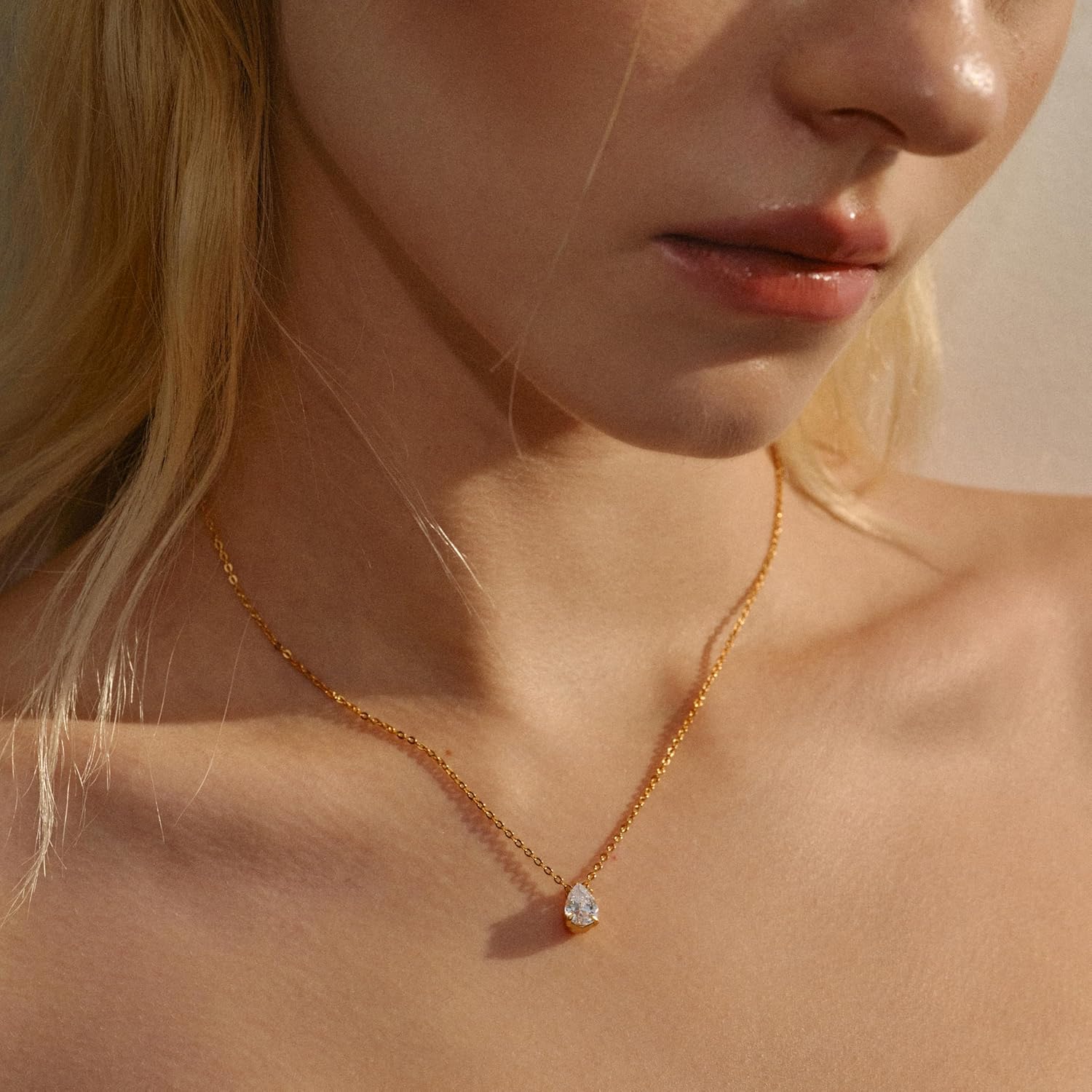 Diamond Pendant Gold Necklace for Women, Dainty Cubic Zirconia Teardrop 18K Gold Plated Choker Necklaces Cute CZ Teardrop Pendant Simple Trendy Gold Jewelry Gifts for Women - Image 5