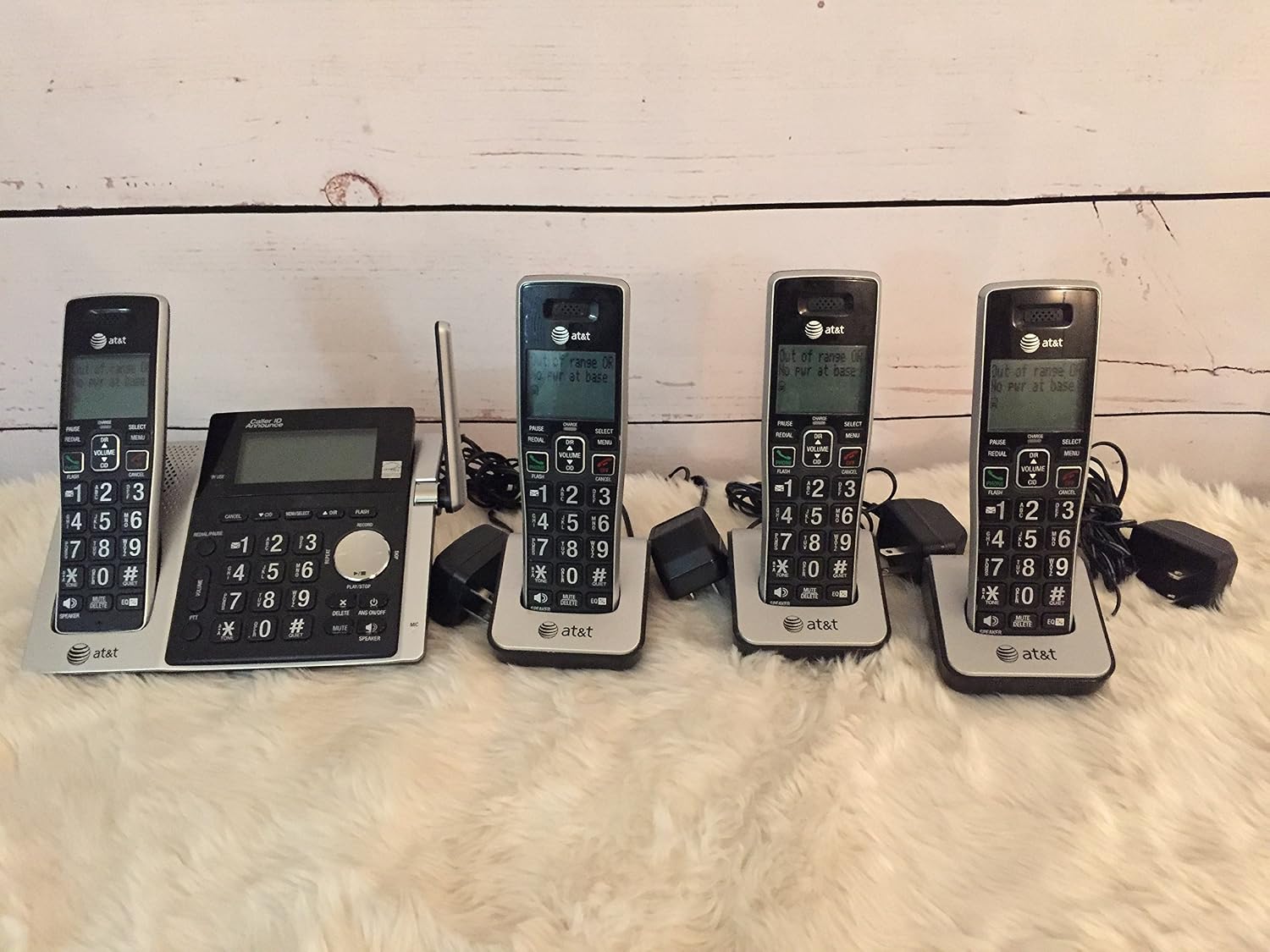 AT&T CL83484 DECT 6.0 Cordless Phone with Answering System, Dual Caller ID/Call Waiting, 4 Cordless Handsets, Silver/Black