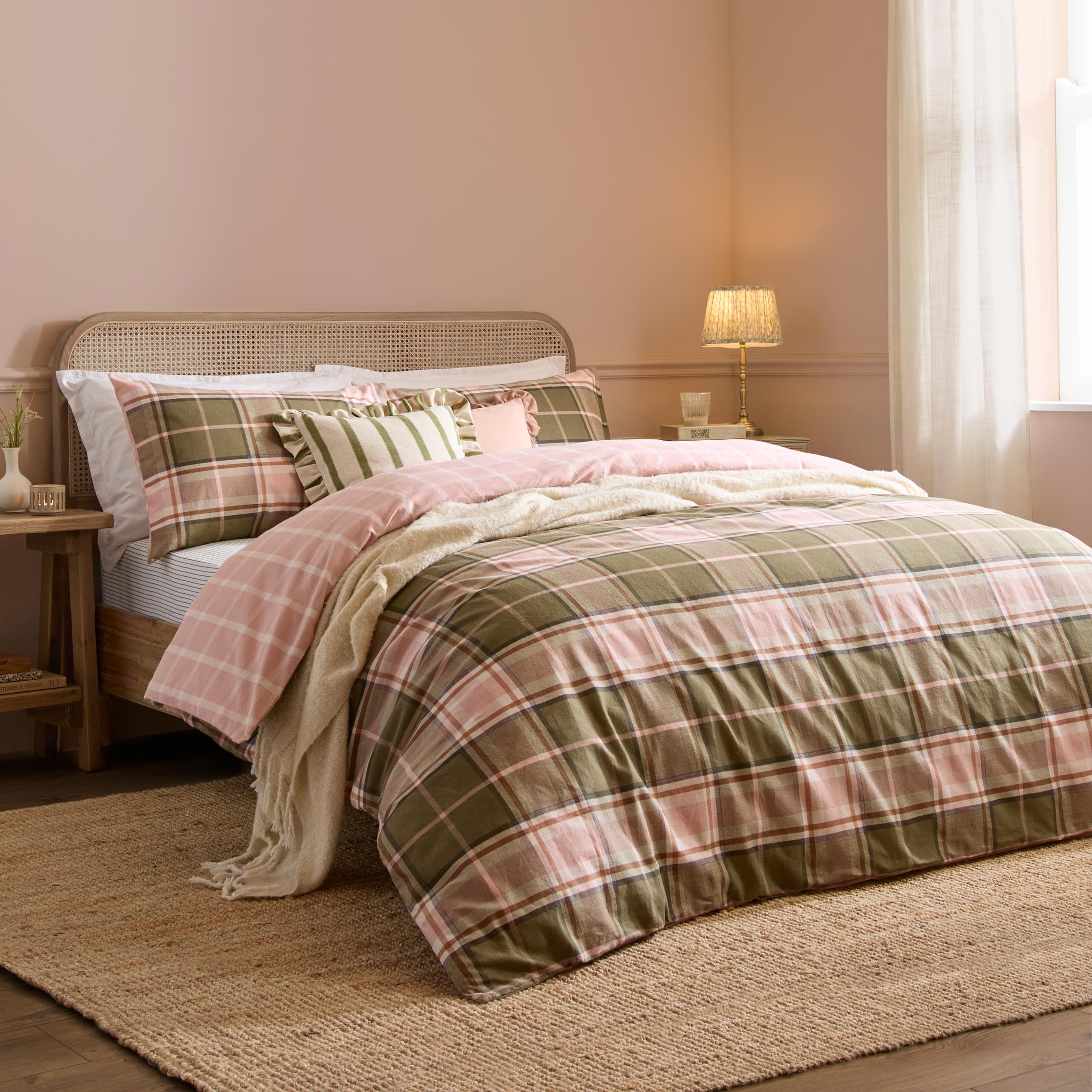 furn. Wylder Braemar Check Duvet Cover Set (Pink/Green - Single)