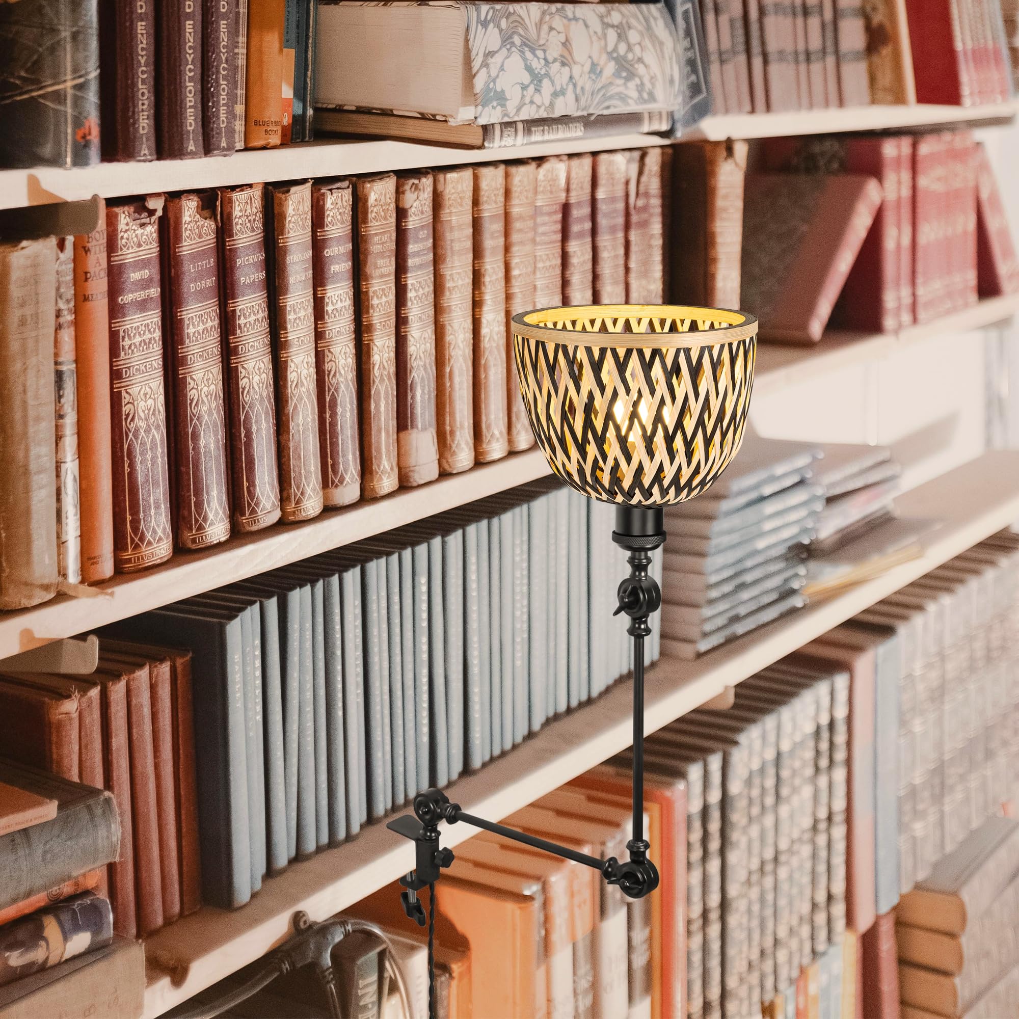 DZ0514 - Lampada a morsetto industriale con cavo di interruttore da 2,5 °, clip regolabile su lampada da lettura, lampada da comodino dimmerabile, con braccio flessibile, per scrivania