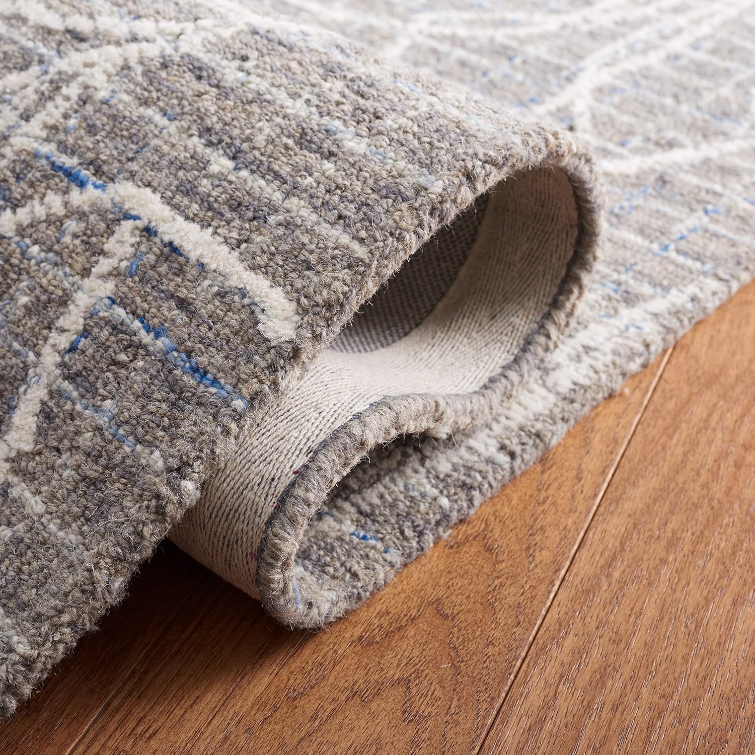 Ivory and Beige Hand-Tufted Wool Area Rug