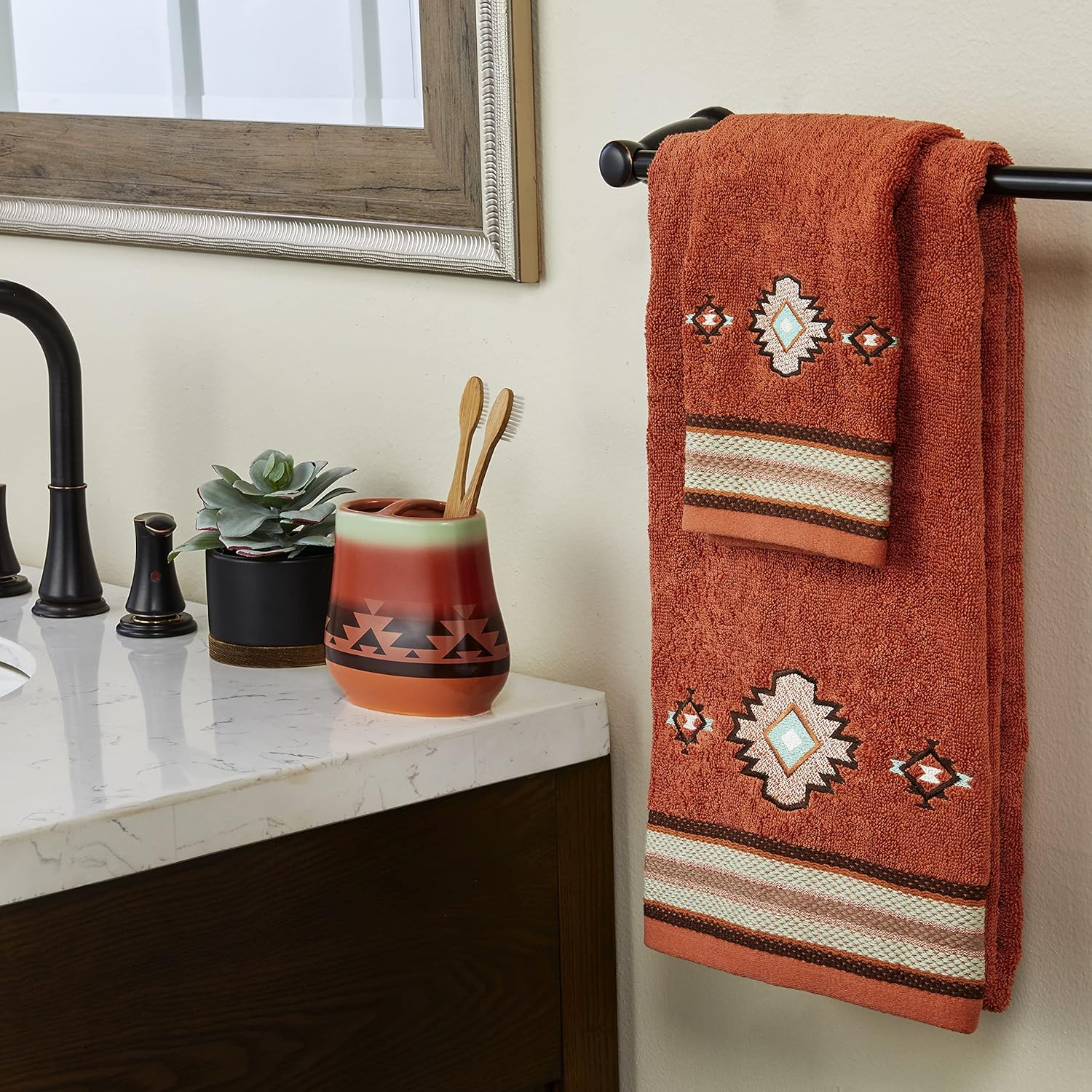 SKL Home Southwest Sunset Bath and Hand Towel Set (Rust)