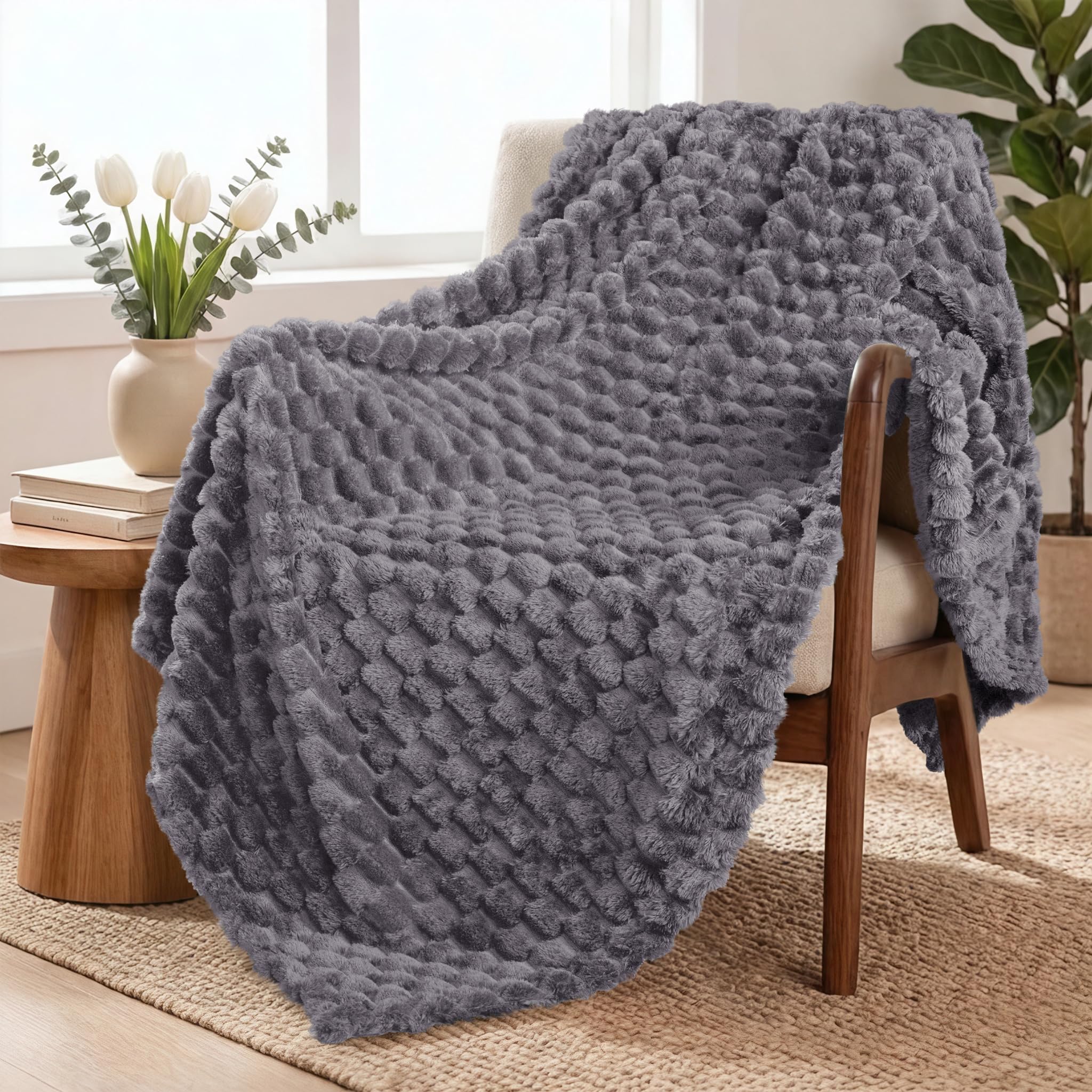 Exclusivo Mezcla Large 3D Fleece Throw Blanket for Couch, Dark Grey