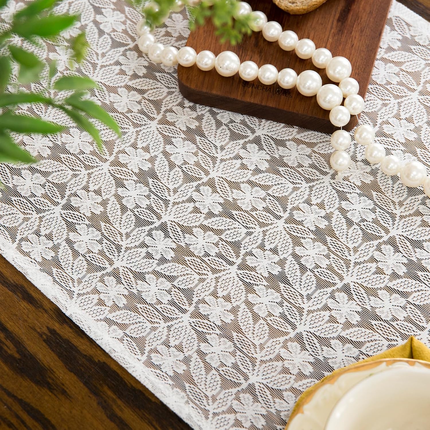 GLORY SEASON Lace Table Runner Leaf Pattern Decorative Table Runner Dresser Scarf Table Top Decor for Wedding,Banquet Parties and Kitchen Dining Coffee Table Deco Ivory White 14x120 Inch