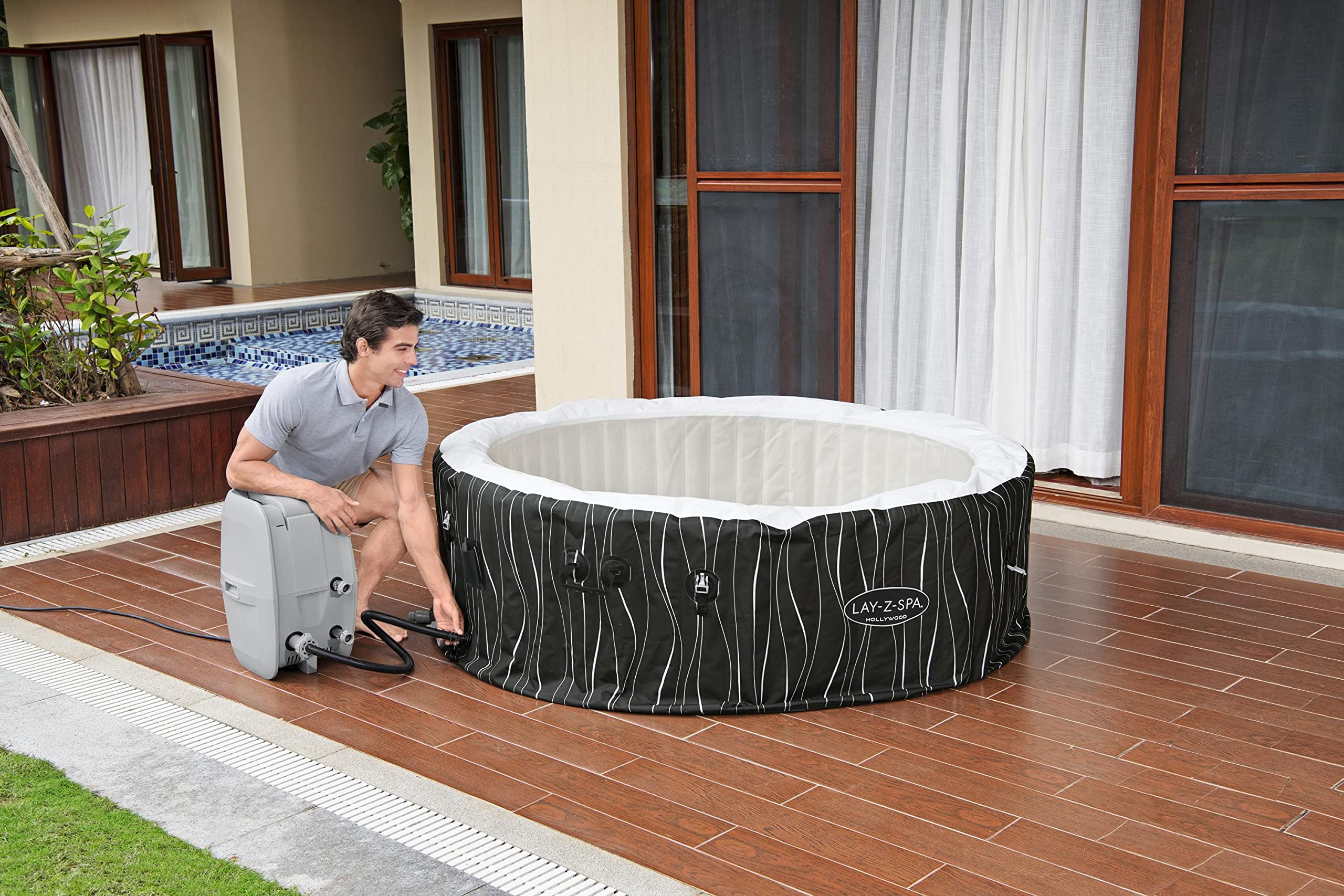 Bestway LAY-Z-SPA® Hollywood Airjet™ 196 x 66 cm, 4-6 personnes
