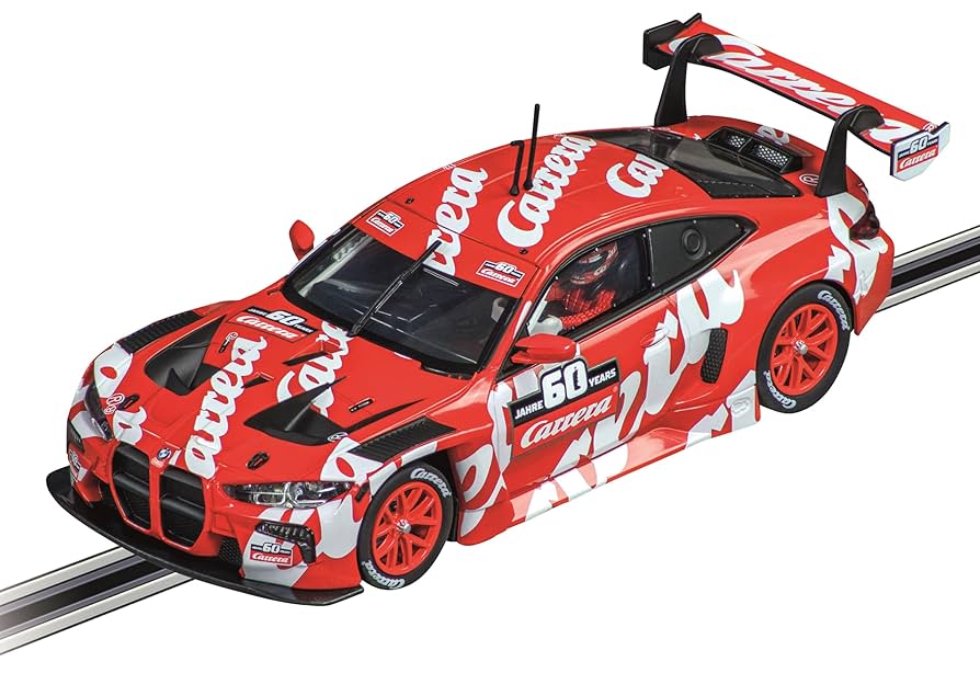 Amazon.com: Carrera 31079 BMW M4 GT3 60 Jahre 1:32 Scale