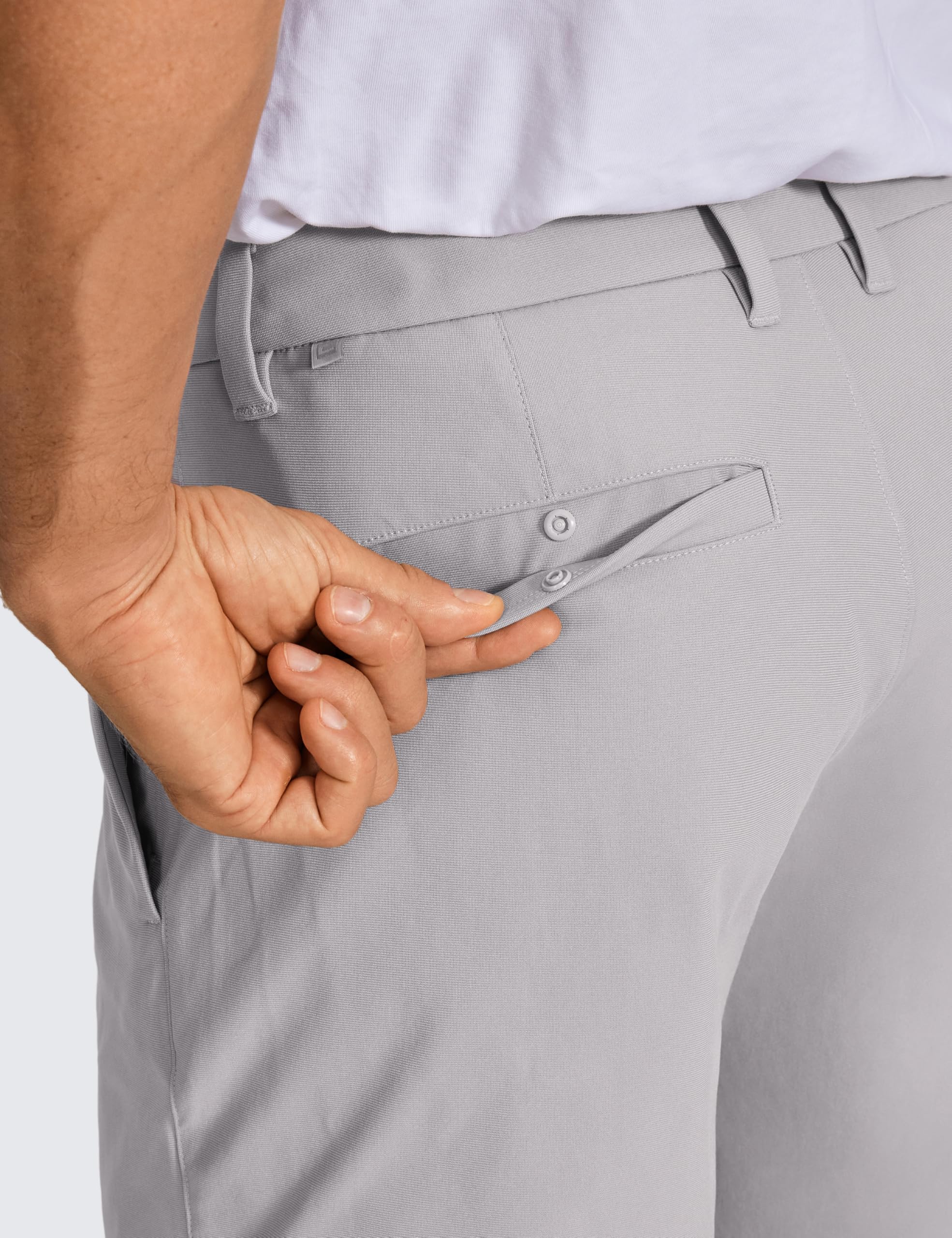 CRZ YOGA Pantalones Cortos de Golf para Hombre cómodos para Todo el día - 7/9 Pulgadas elásticos Ligeros Casuales de Trabajo Frente Plano Pantalones Cortos con Bolsillos Gaviota Gris 42
