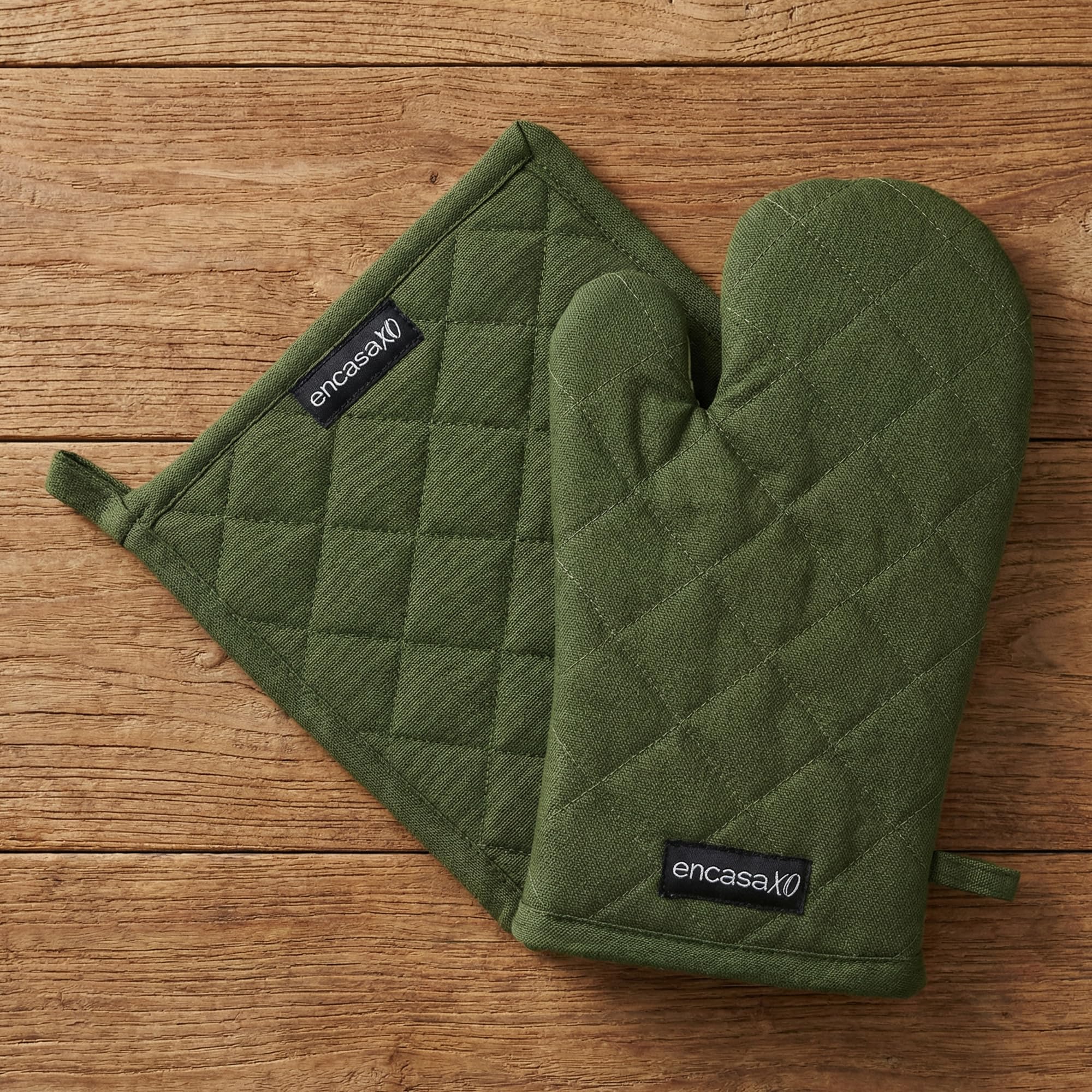 Encasa XO Heat Resistant 100% Cotton Oven Glove & Potholder Set with Loop, Kitchen Cooking Mittens, Microwave Safe Hot Pads - Leaf Green, 18x30 cm, (Pack of 2)