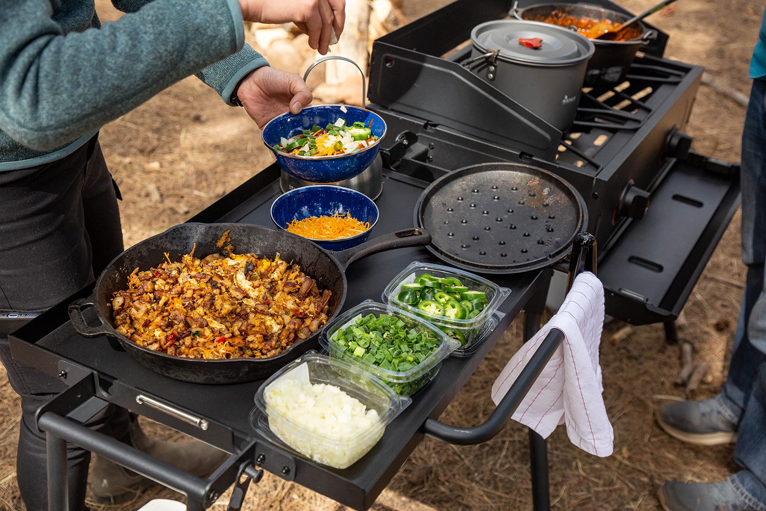 Amazon.com: Thiessens 58210 TH2BCMP 2 Burner Camp Stove, Black